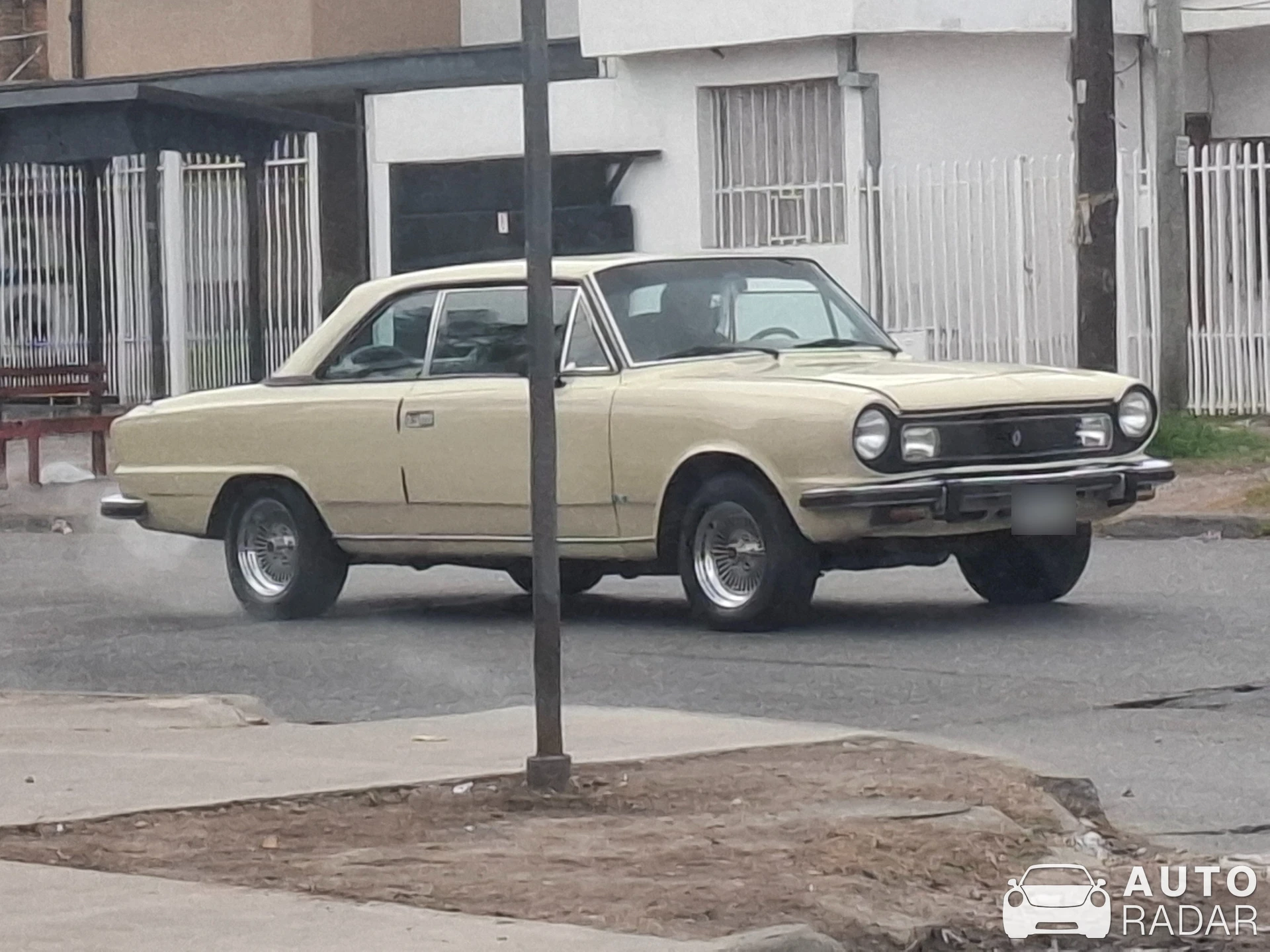 IKA Torino spotted in Villa Urquiza