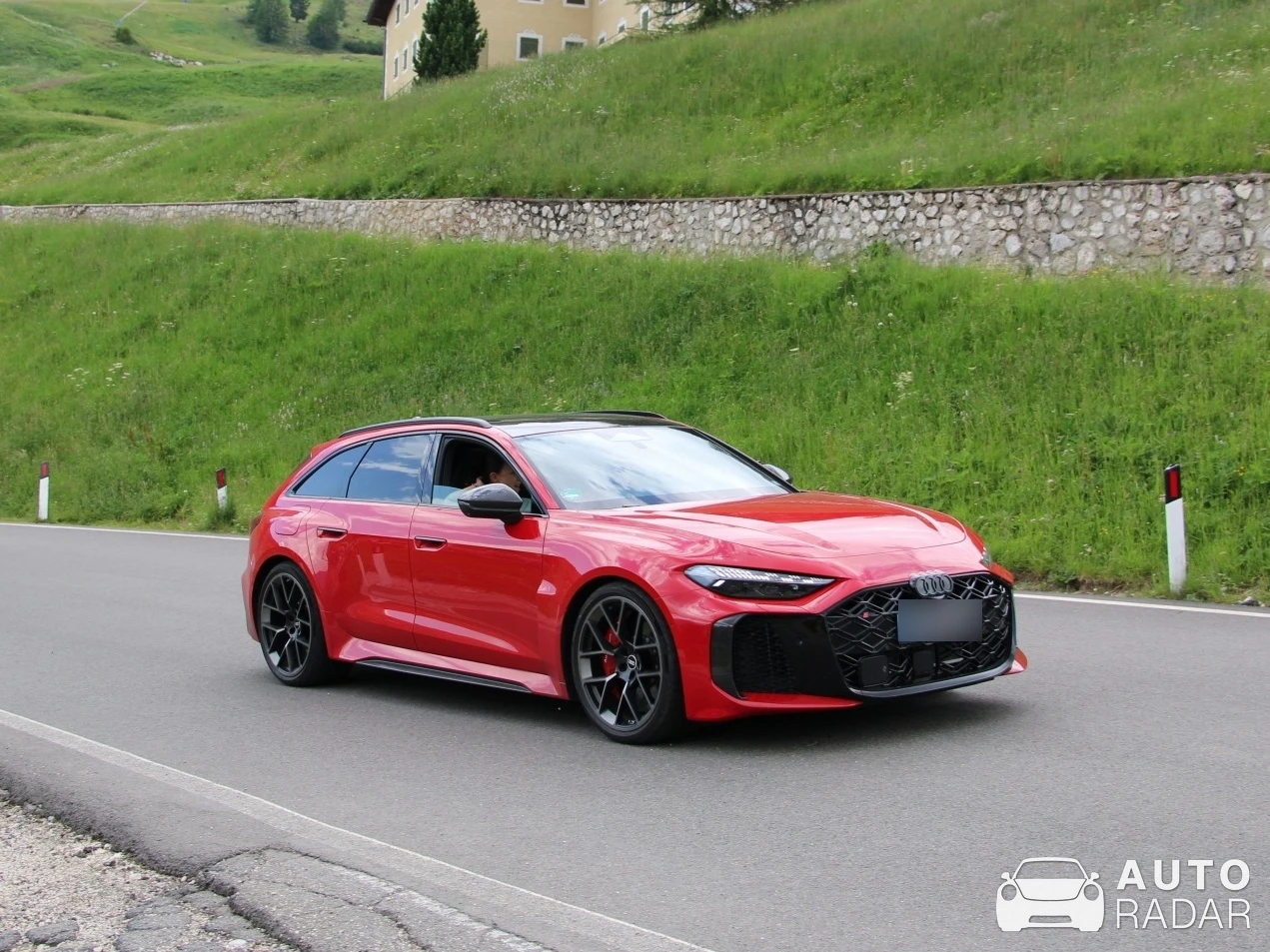 Audi RS5 Avant B10 spotted in Selva di Val Gardena