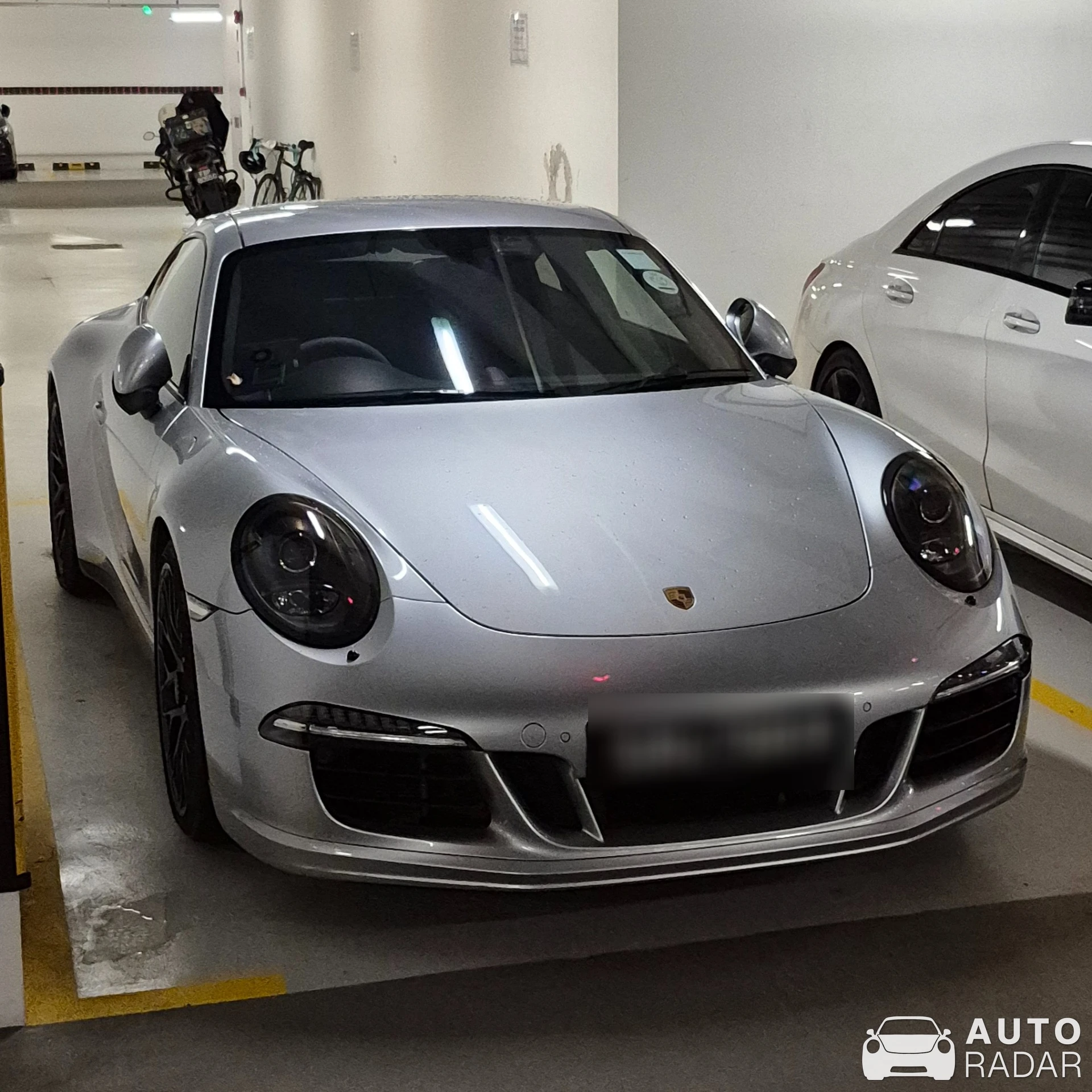 Porsche 991 Carrera GTS MkI spotted in Singapore