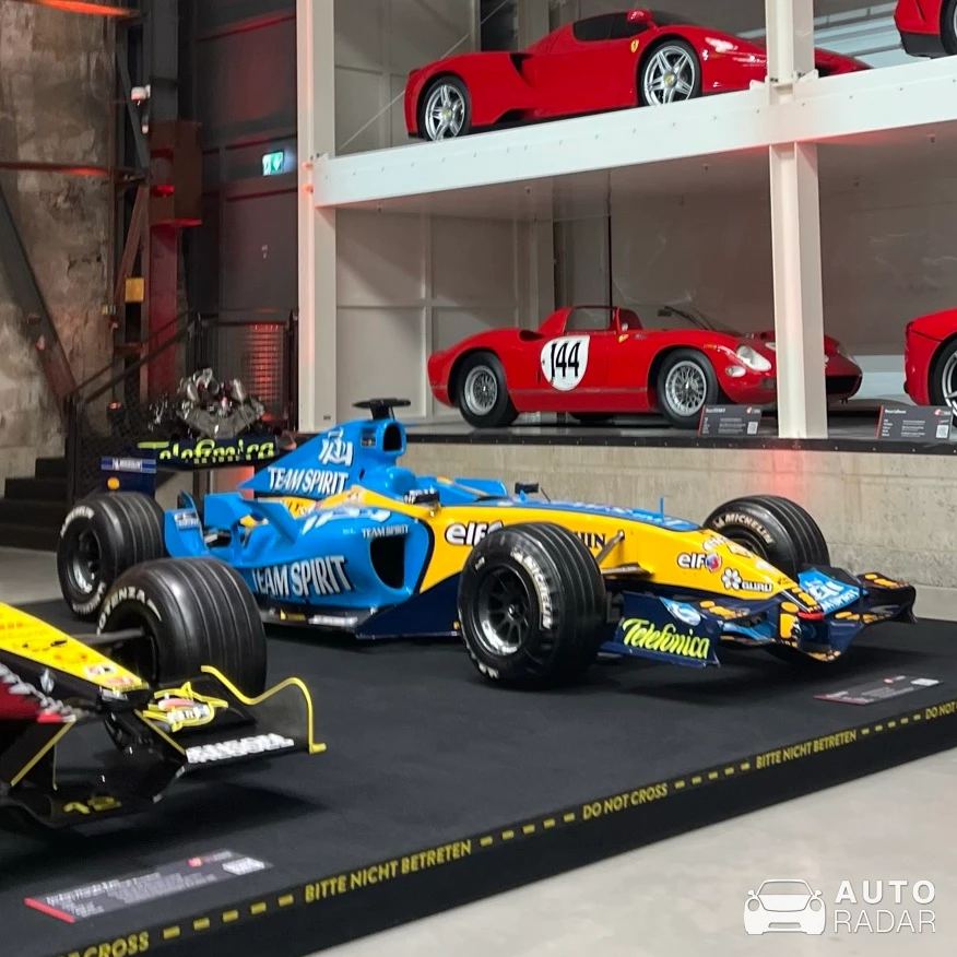 Renault F1 R25 spotted in Dietzhölztal