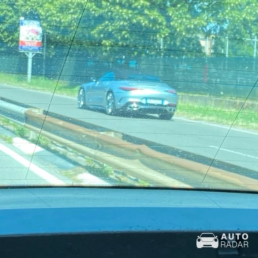 Mercedes-Benz SLS AMG Roadster spotted in Merate