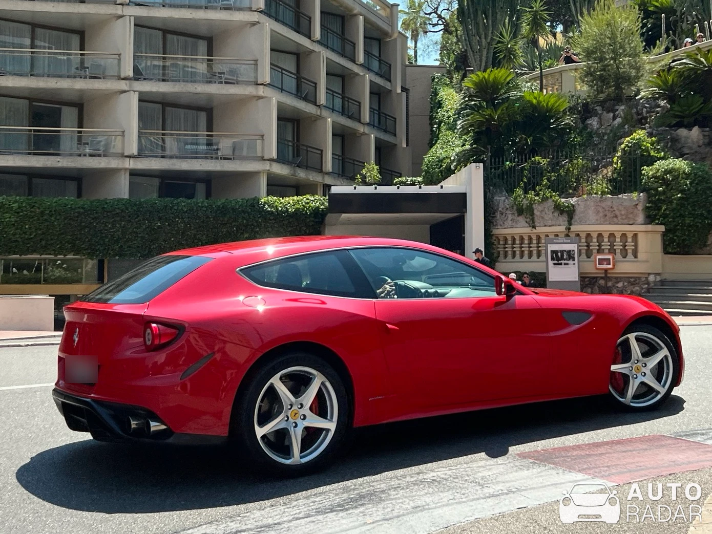 Ferrari FF spotted in Monaco
