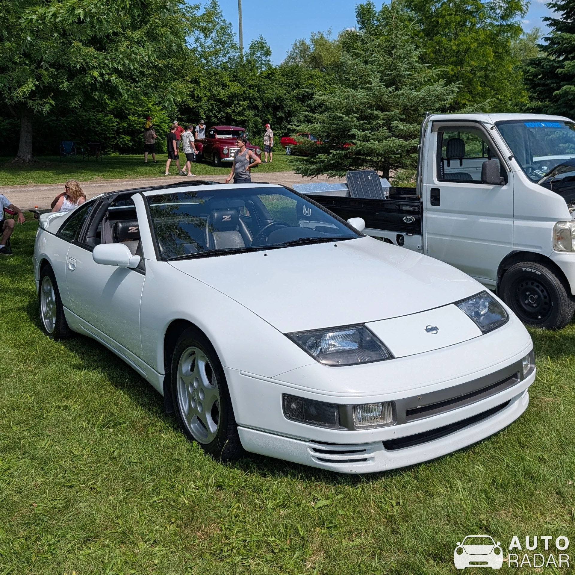 Nissan 300ZX spotted in Merrickville