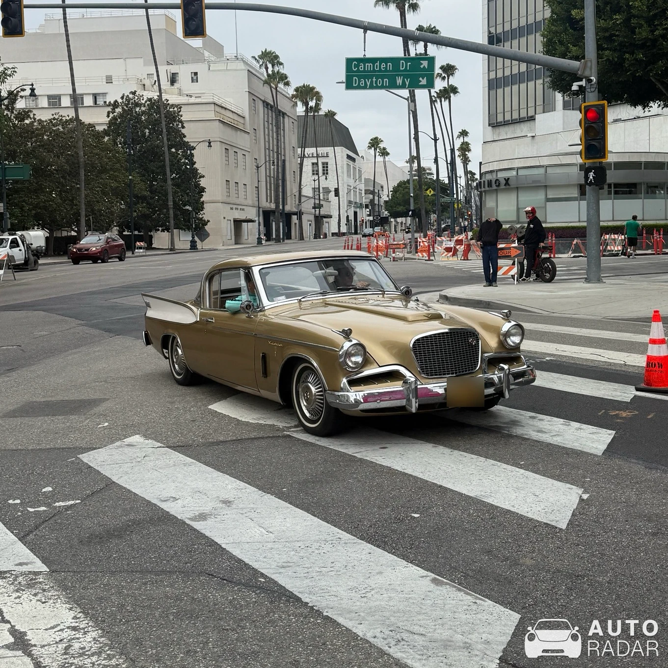 Studebaker Silver Hawk spotted in Beverly Hills