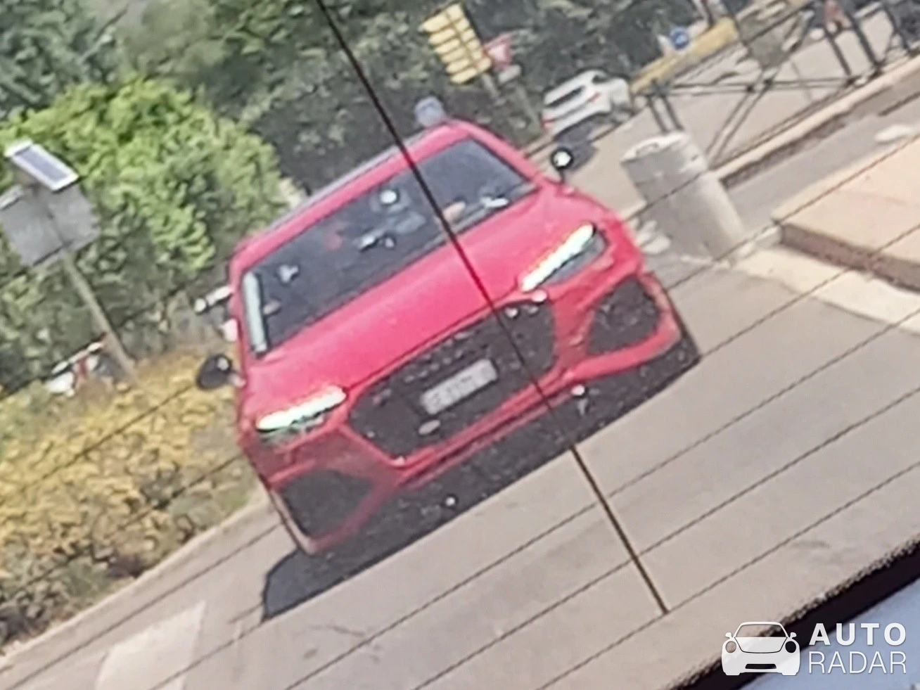 Audi RS4 Avant B9 spotted in Faverges-Seythenex