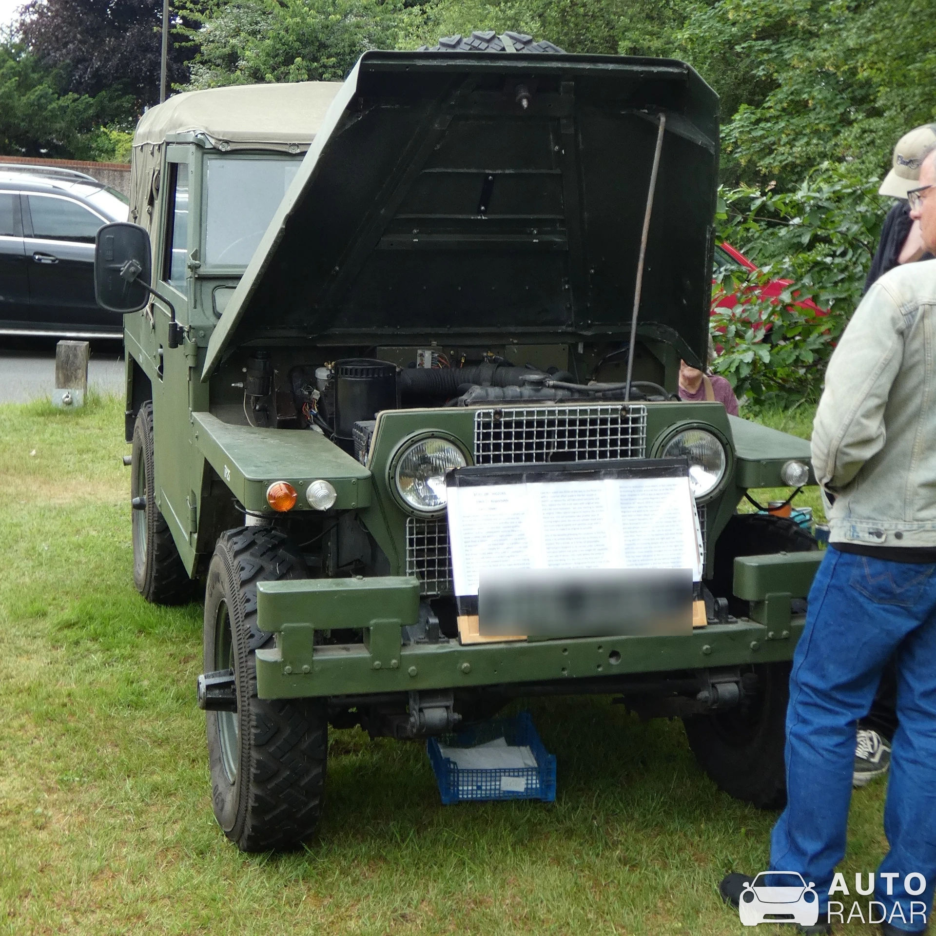 Land Rover Series IIA spotted in Chislehurst, United Kingdom