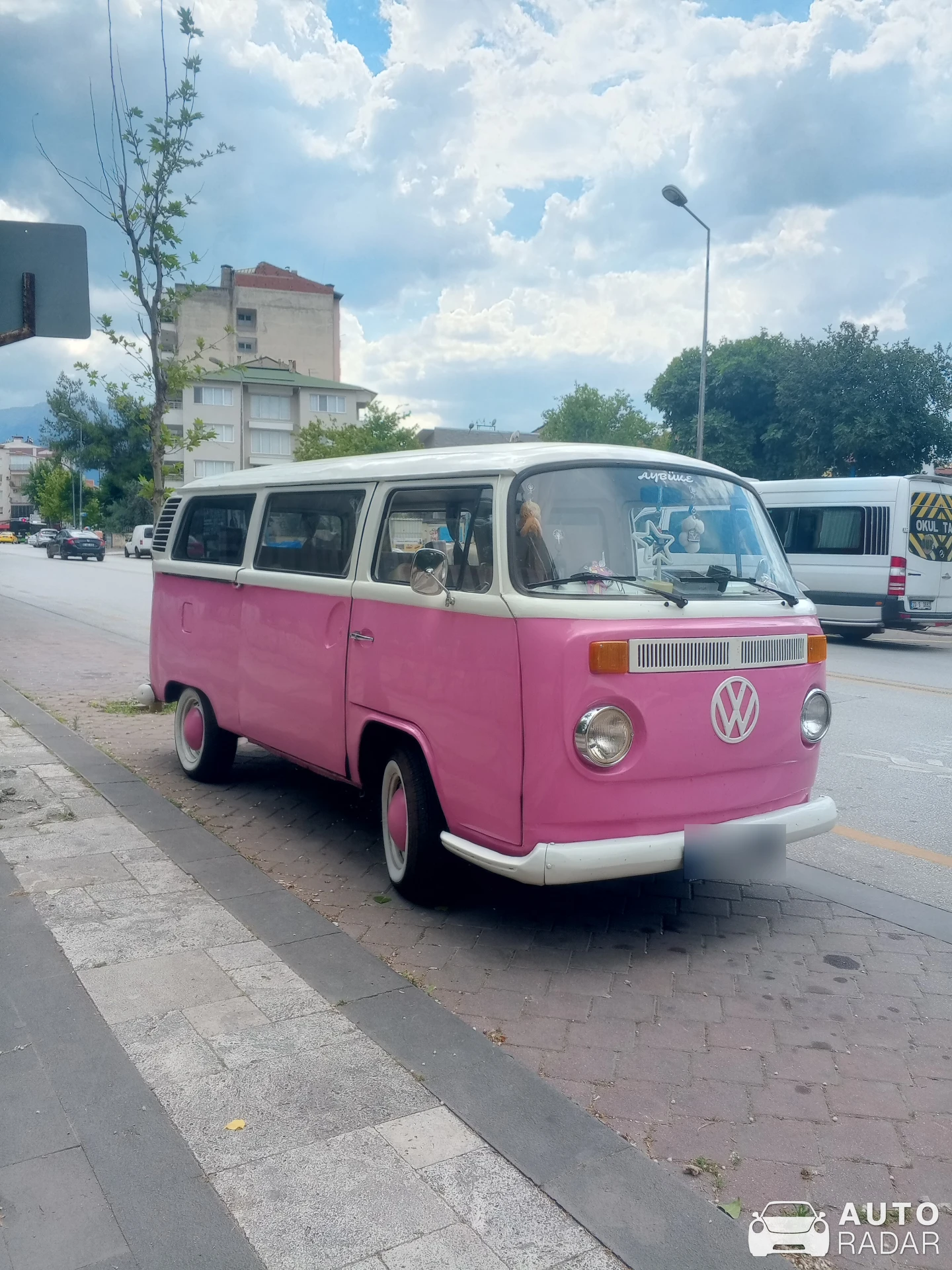 Volkswagen T2 spotted in Pamukkale