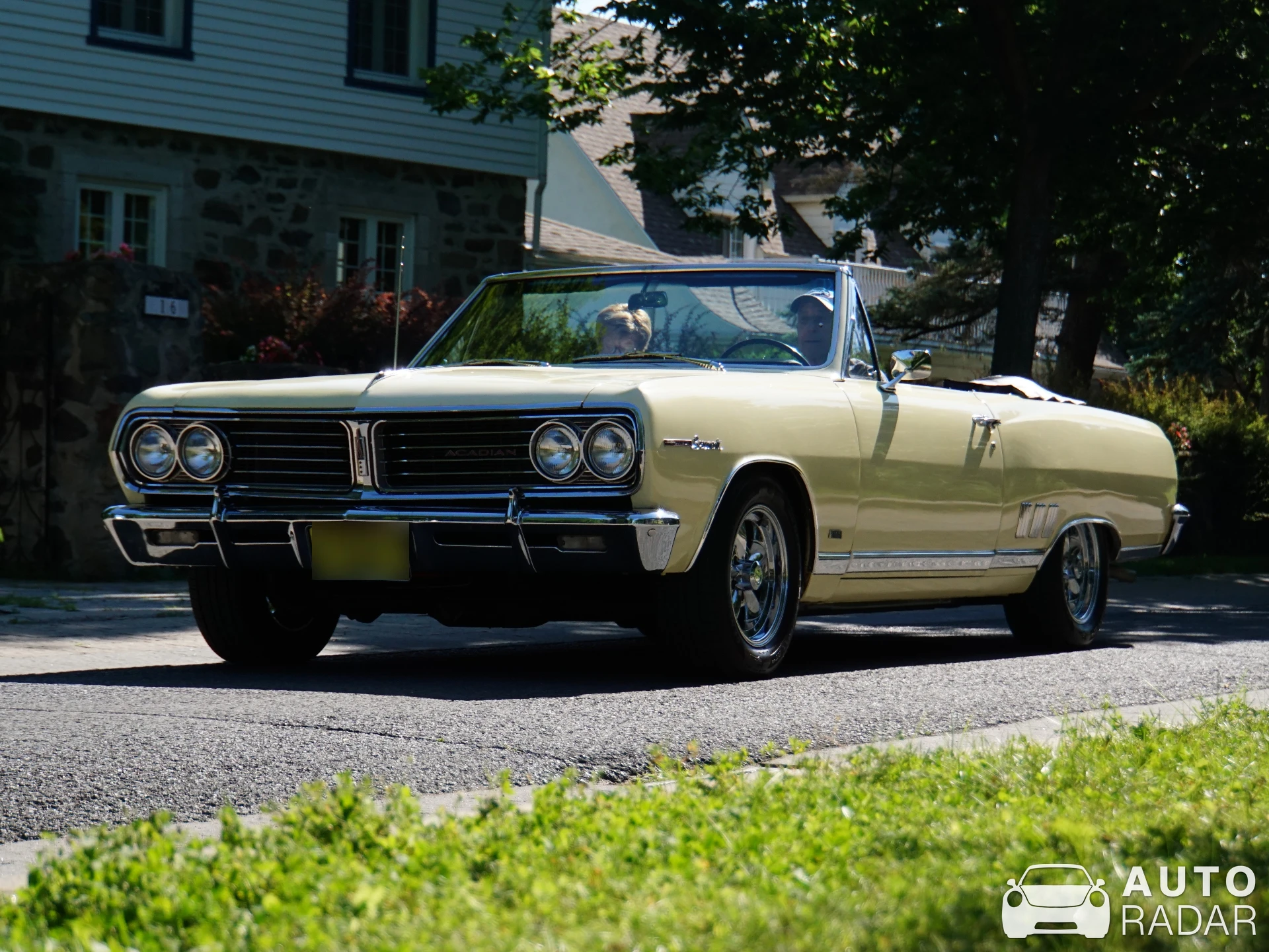 Pontiac Acadian Beaumont spotted in Chambly