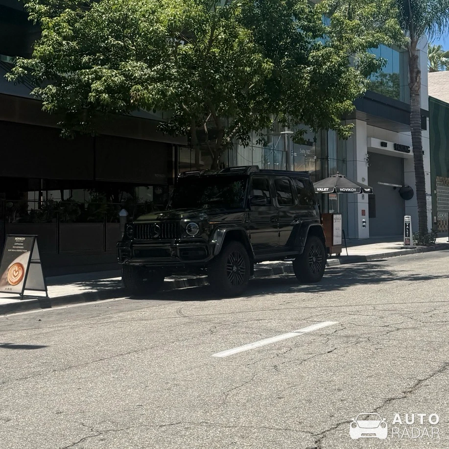 Mercedes-AMG G 63 4x4² W463 spotted in Beverly Hills