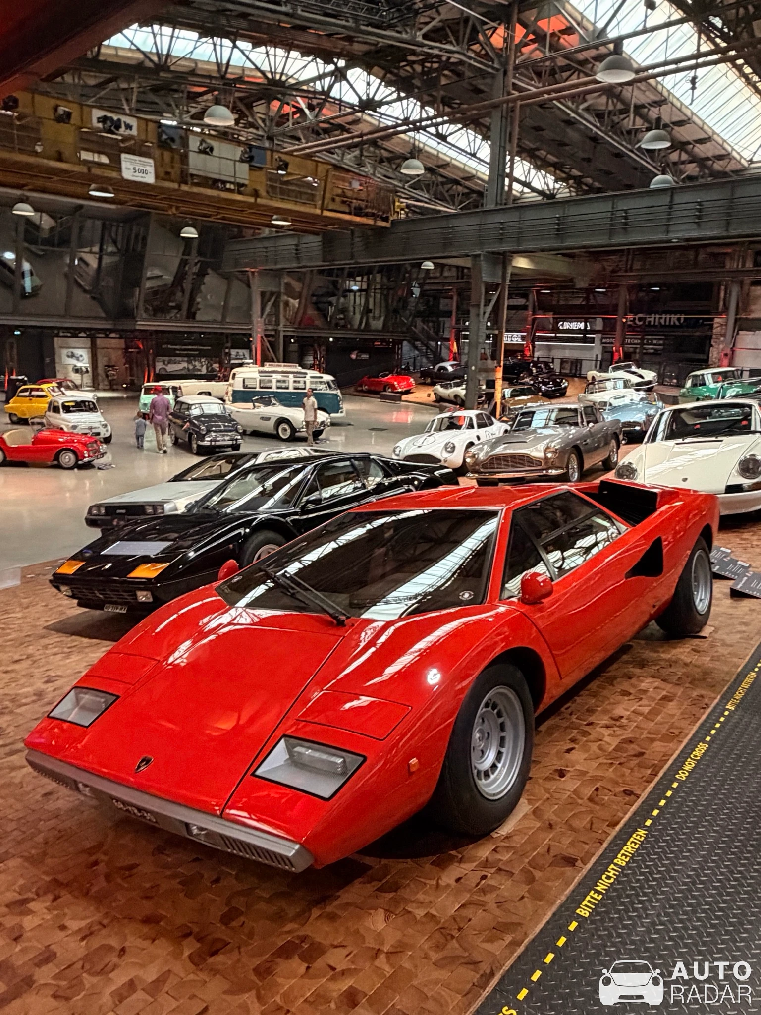 Lamborghini Countach LP400 spotted in Dietzhölztal