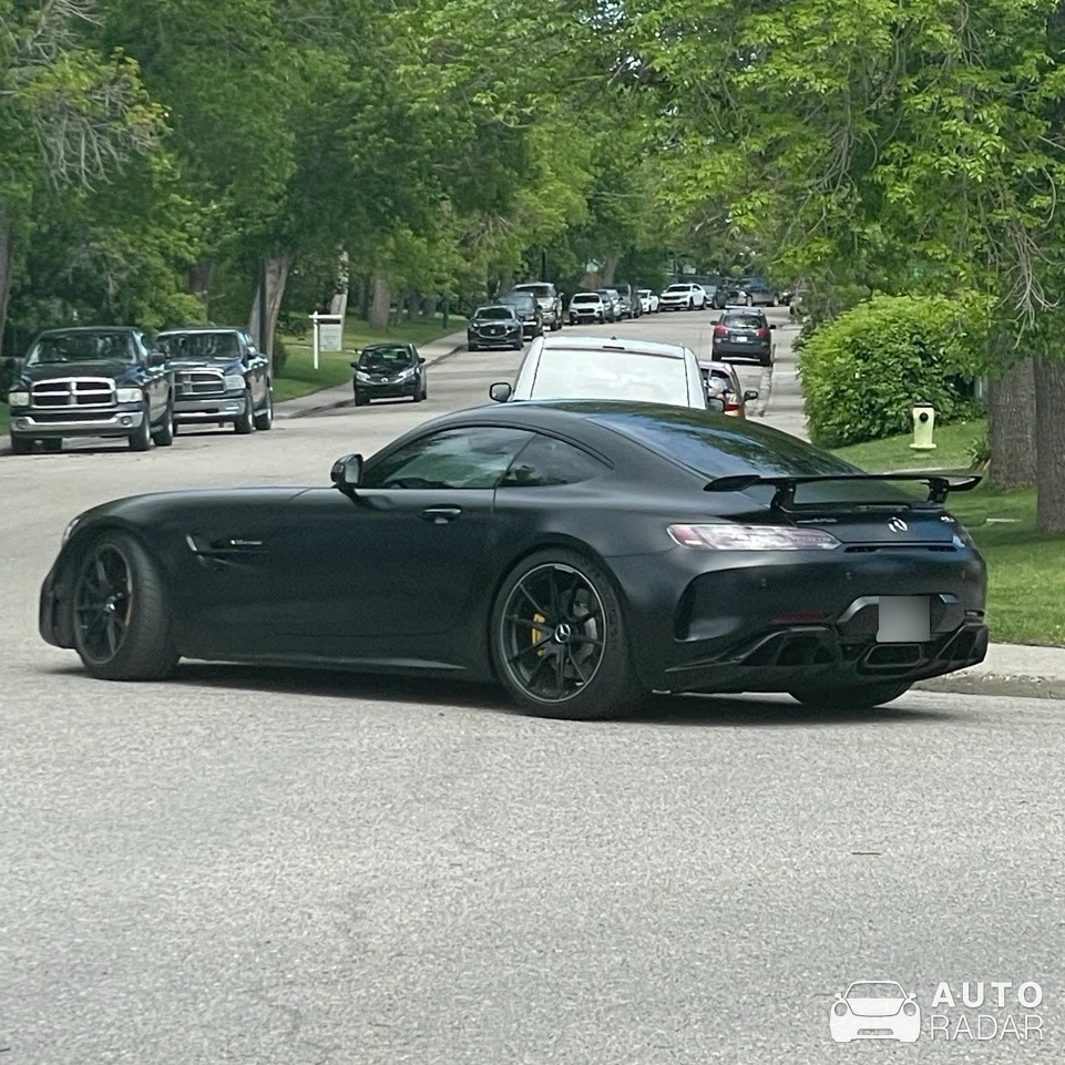 Mercedes-AMG Renntech GT R Pro C190 spotted in Calgary