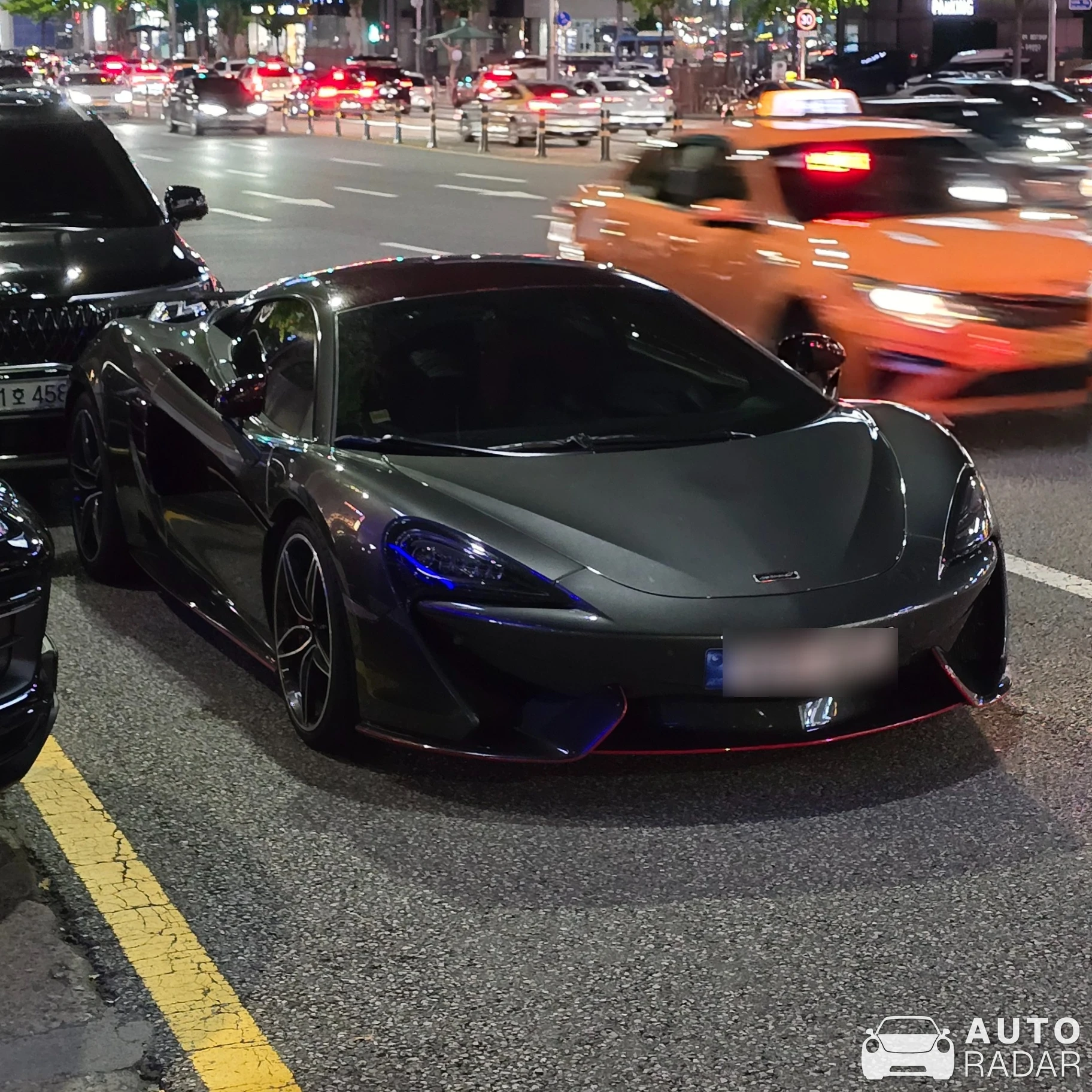 McLaren 570S Korean Edition spotted in 강남구, 대한민국