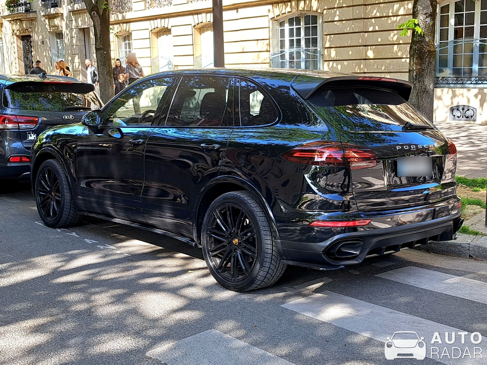 Porsche Cayenne spotted in Levallois-Perret