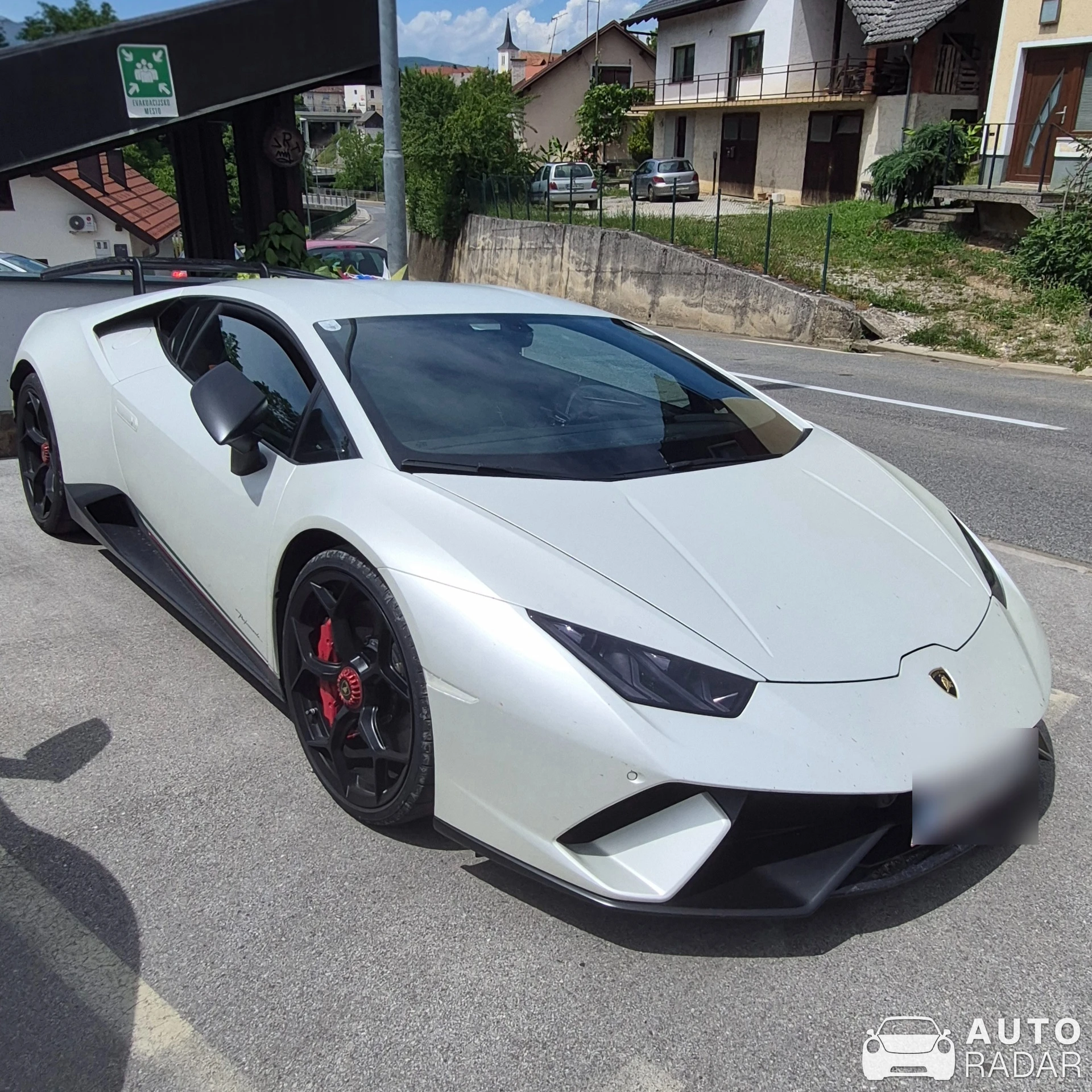 Lamborghini Huracán LP640-4 Performante spotted in Črnomelj
