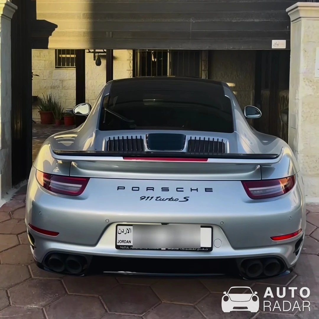 Porsche 911 Turbo S spotted in Amman, Jordan