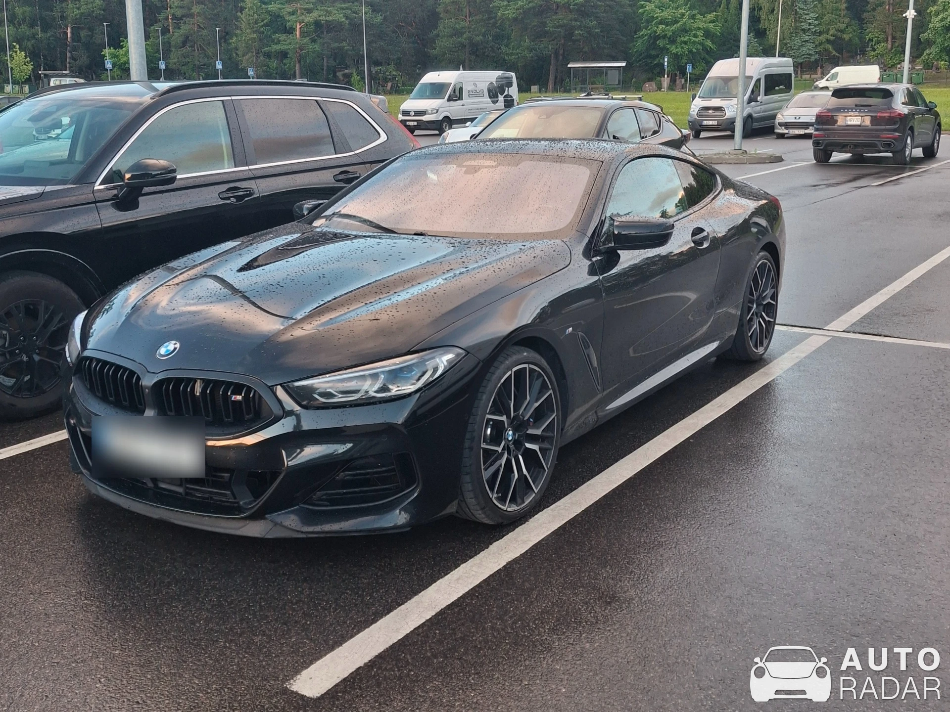 BMW M850i G15 Coupé spotted in Vilnius