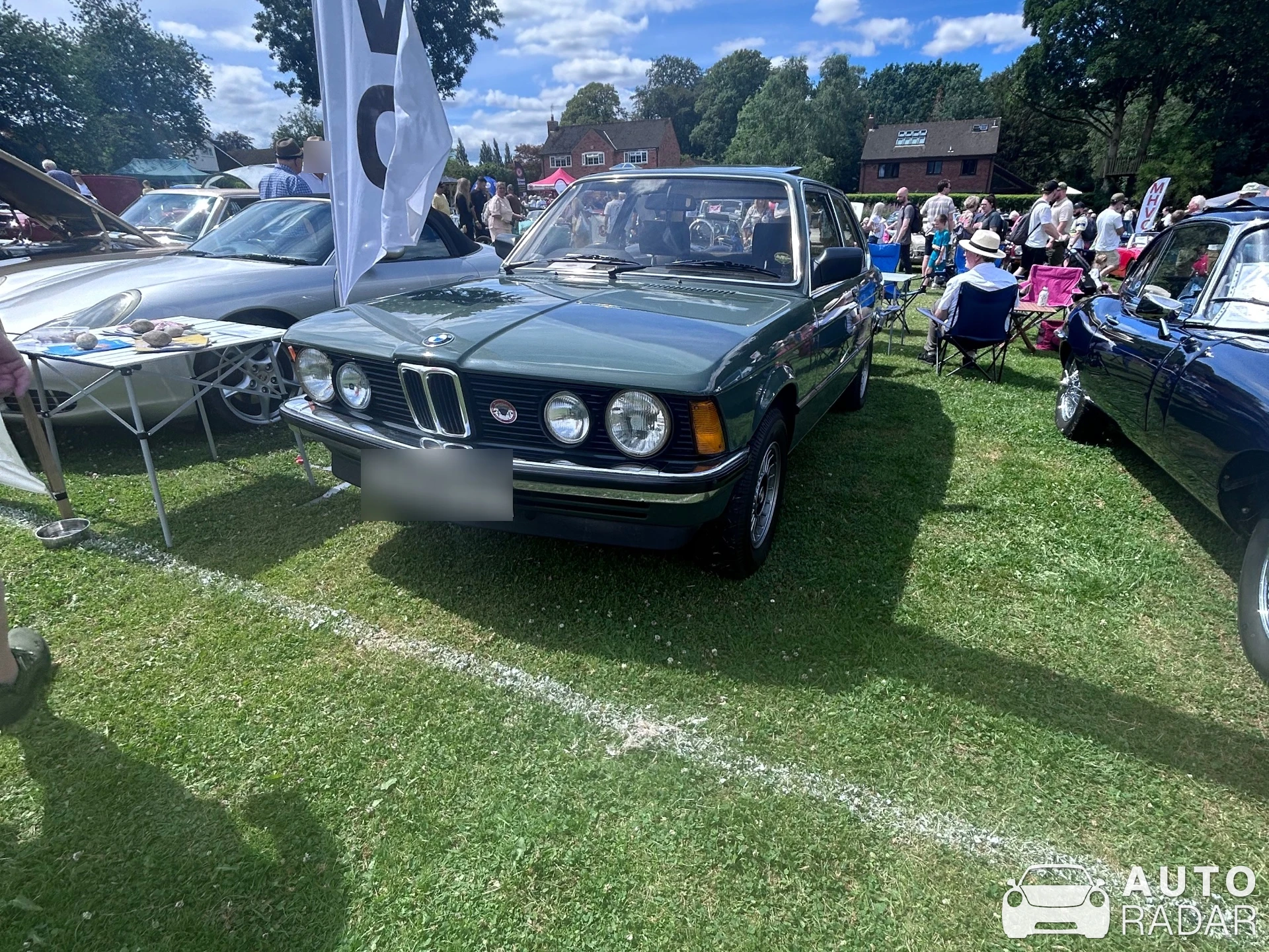 BMW 633 CSi E24 spotted in Warrington