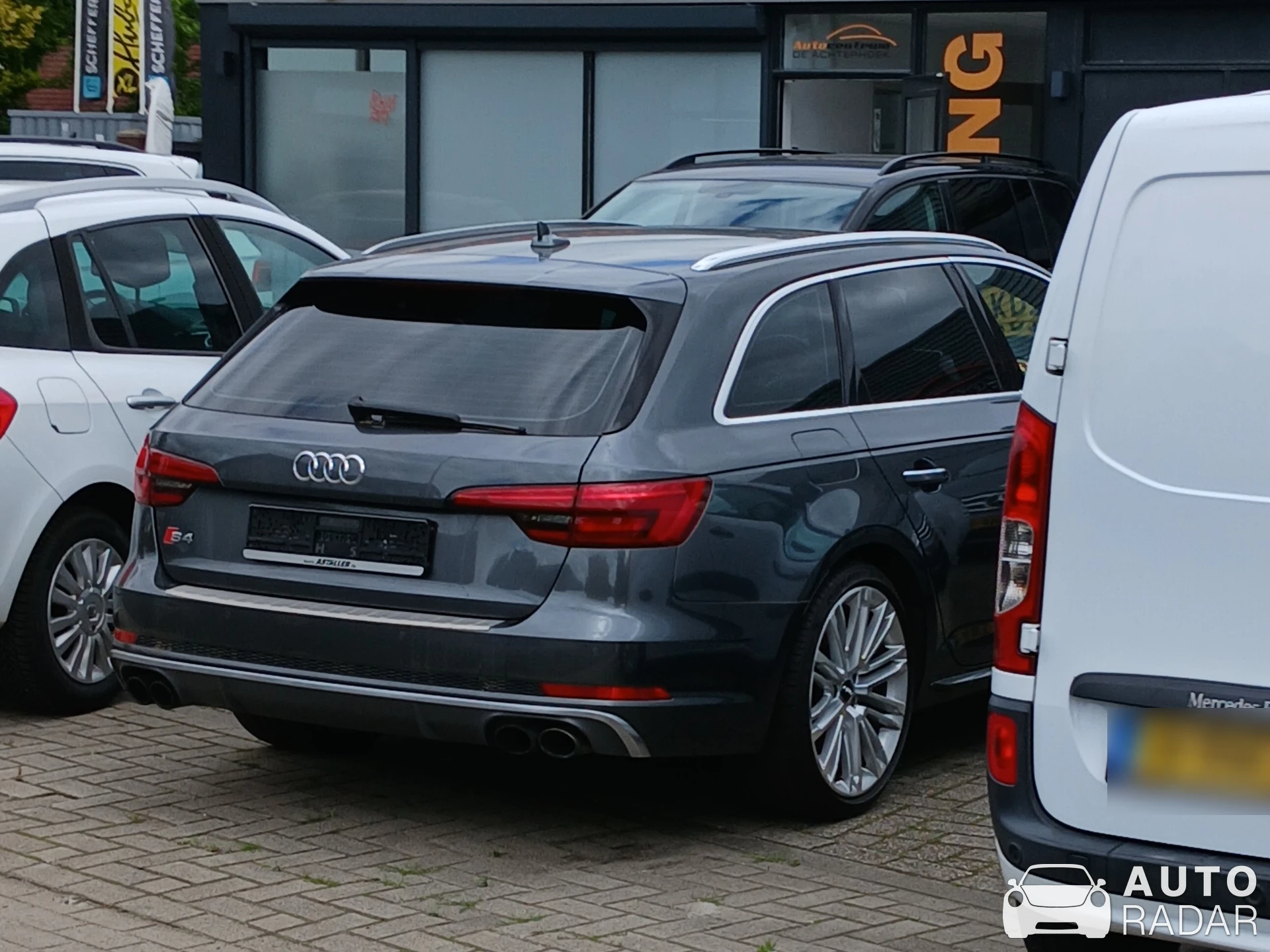 Audi S4 Avant B9 spotted in Zelhem