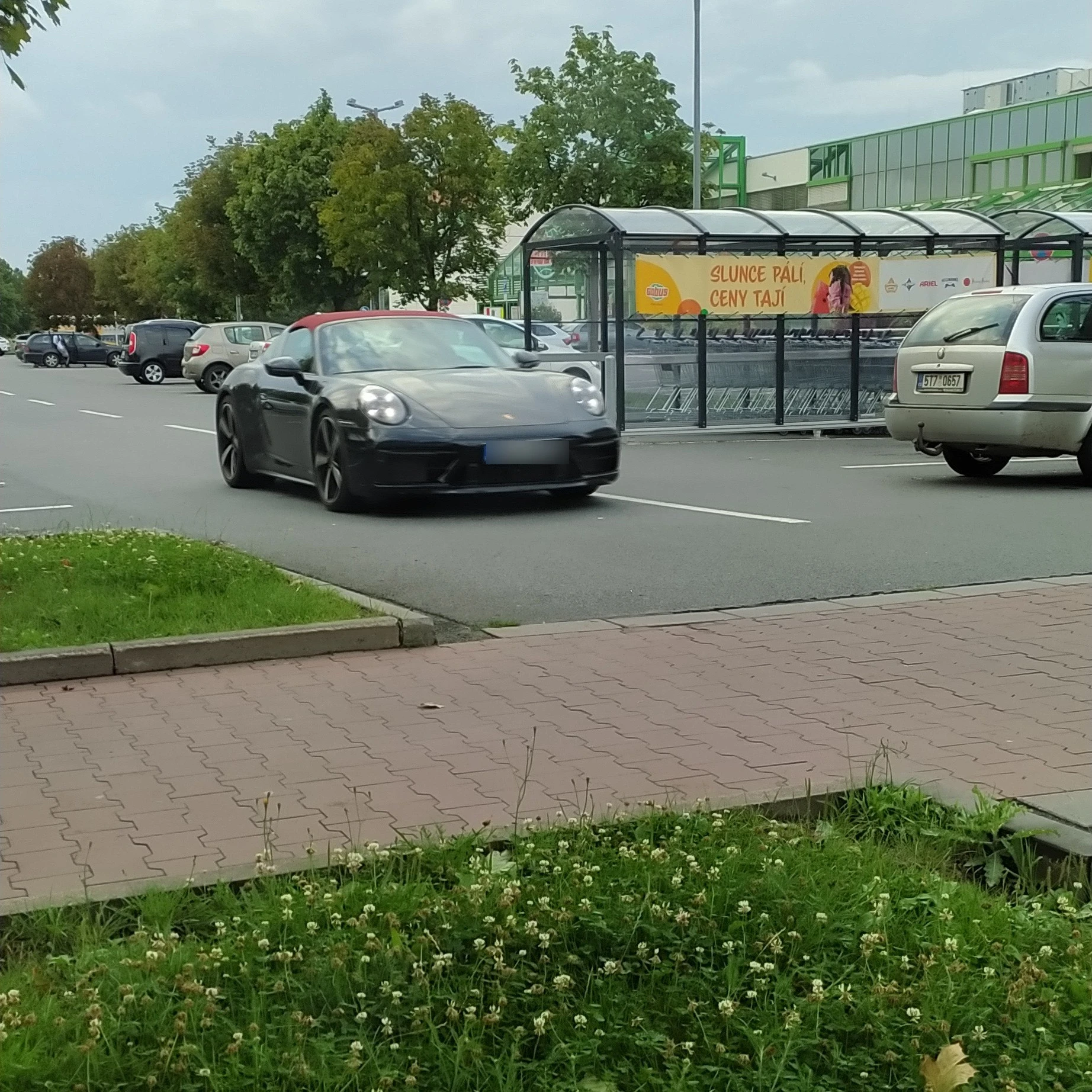 Porsche 992 Carrera GTS Cabriolet MkI spotted in Opava, Czechia