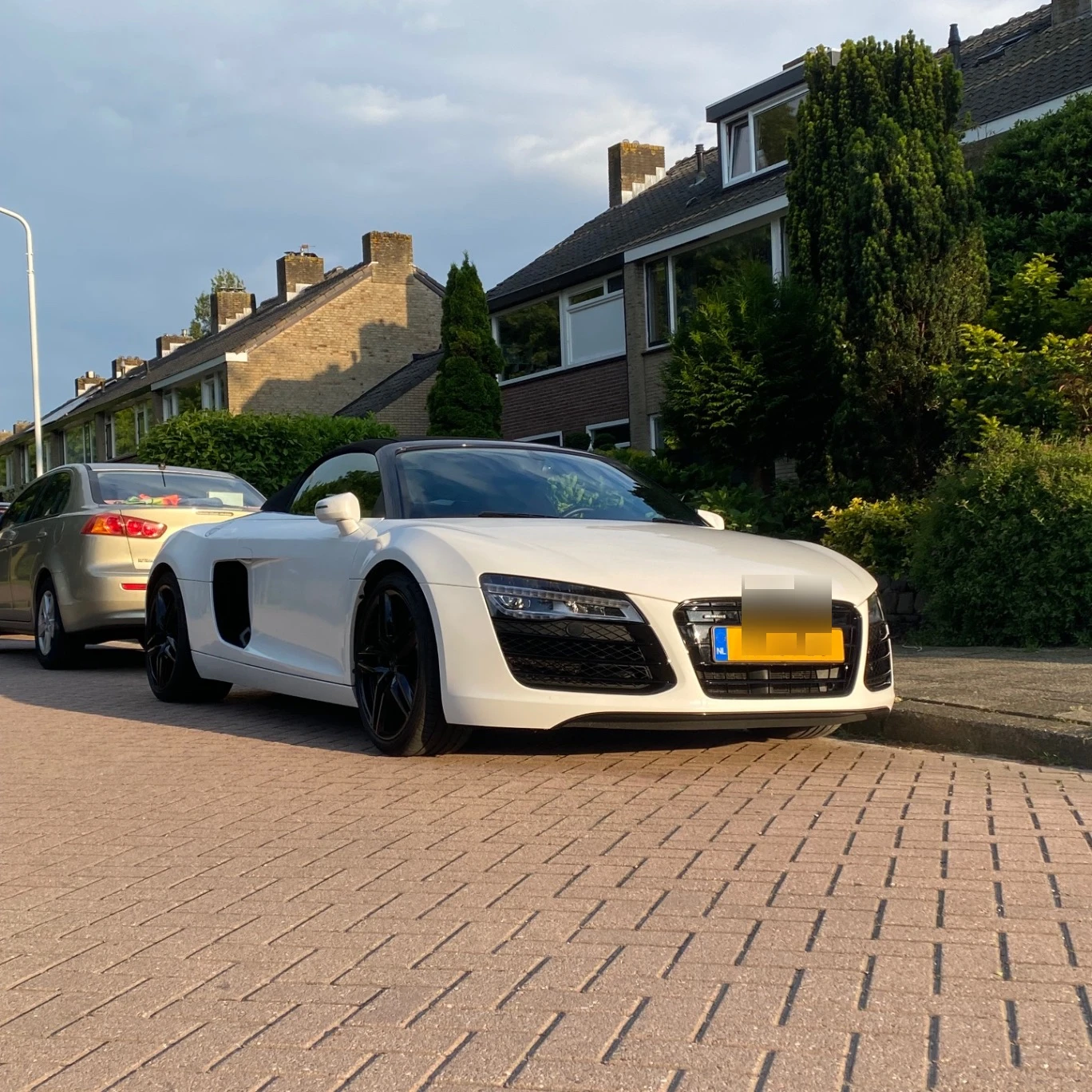 Audi R8 V8 Spyder spotted in Papendrecht, Nederland