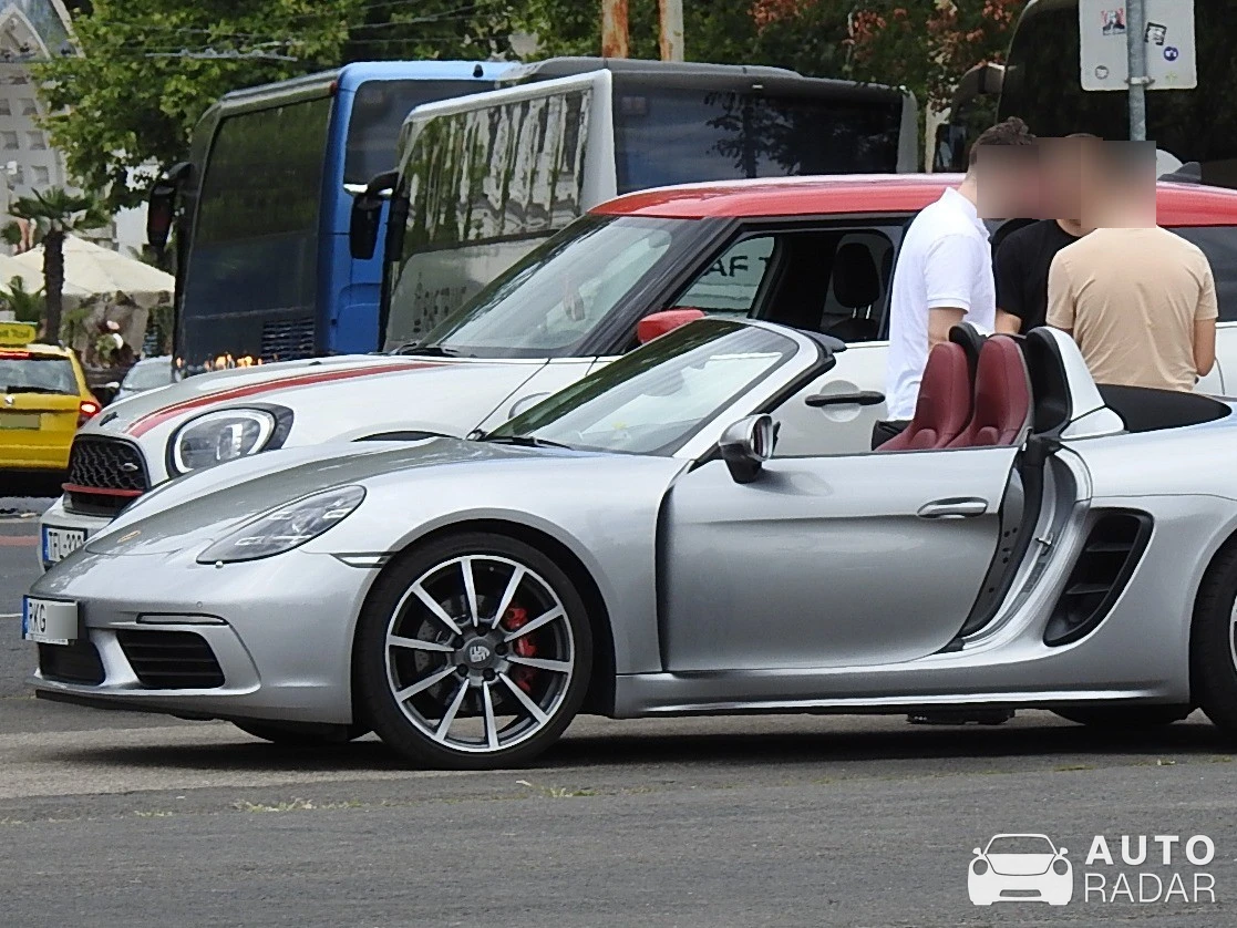 Porsche 718 Boxster spotted in Budapest, Hungary
