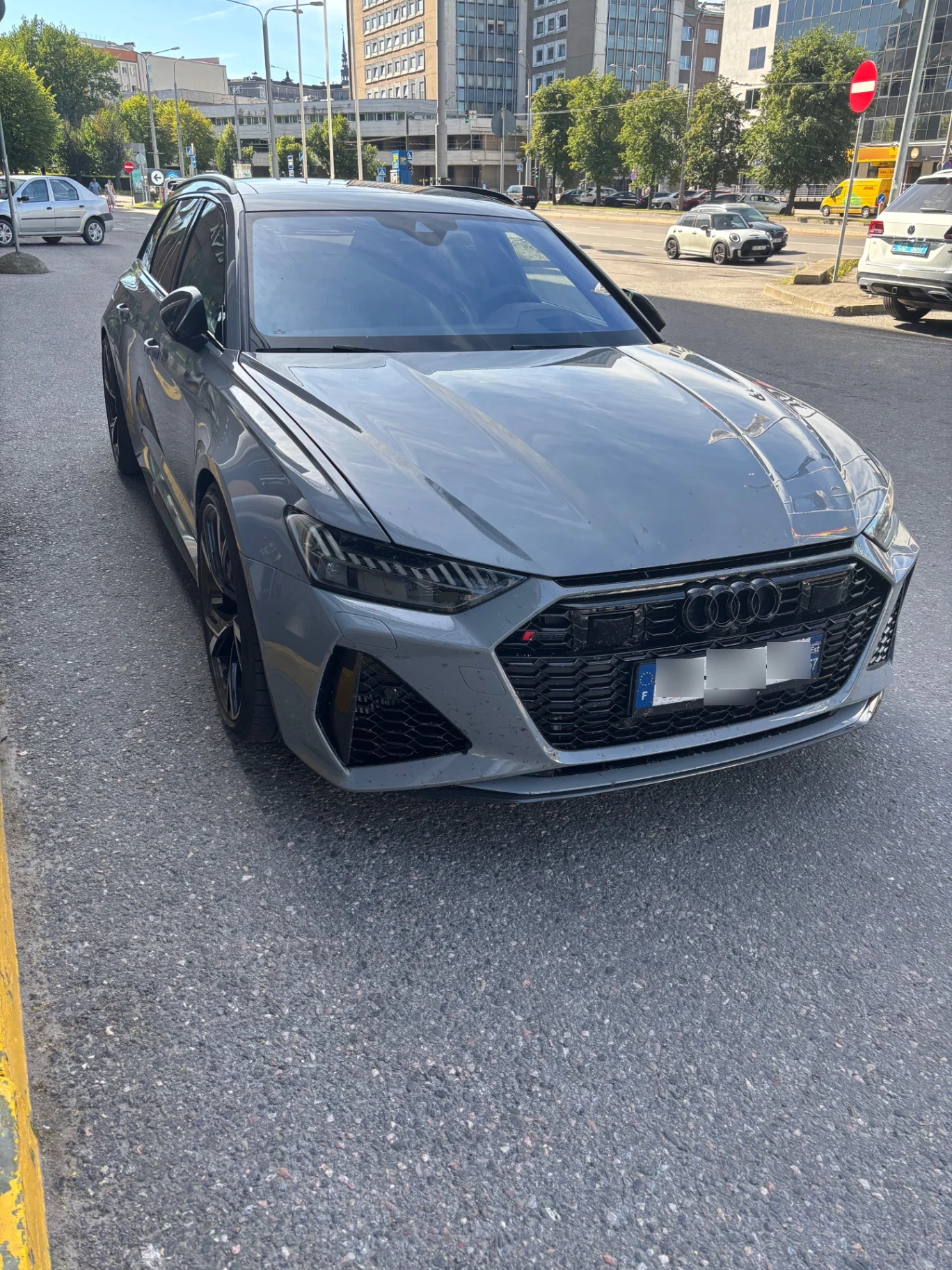 Audi RS6 Avant C8 spotted in Kesklinna, Estonia