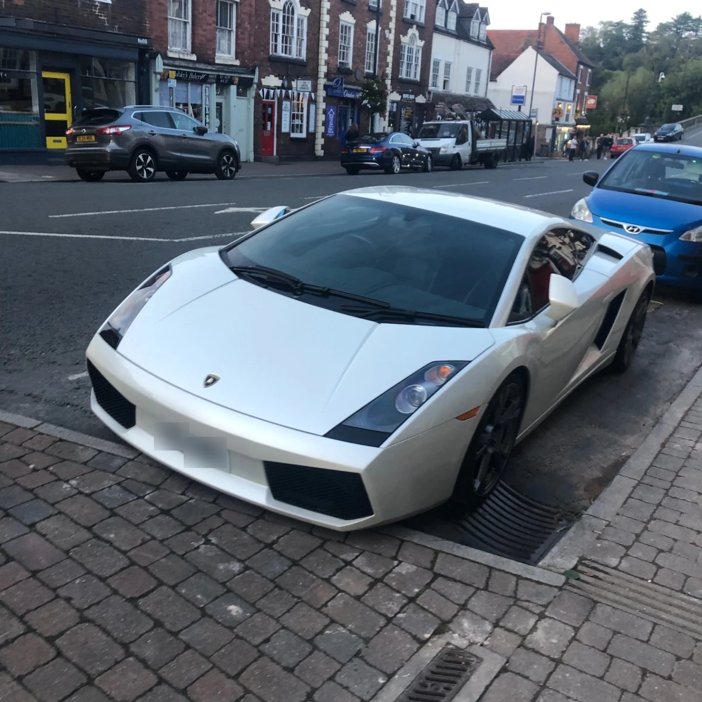 Lamborghini Gallardo spotted in Worcestershire, United Kingdom