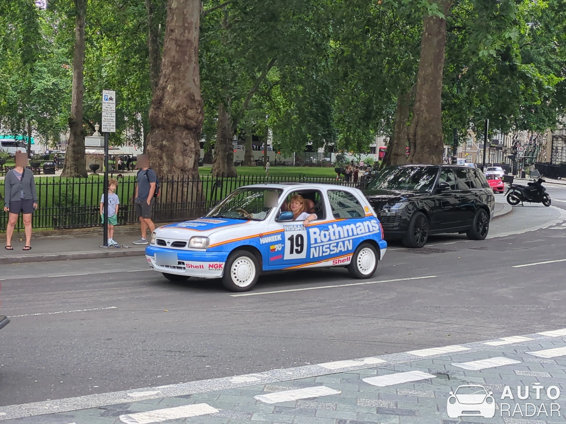 Nissan Micra K11 spotted in London