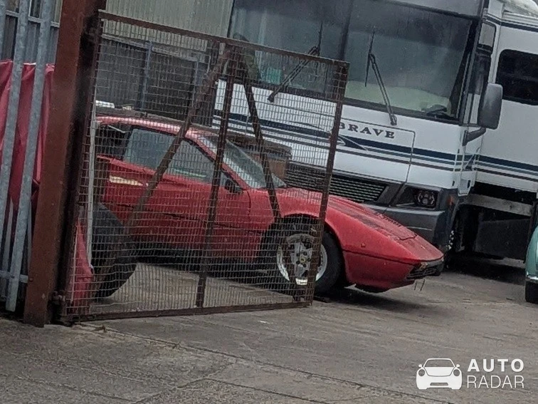 Ferrari 328 GTS spotted in Yeovil
