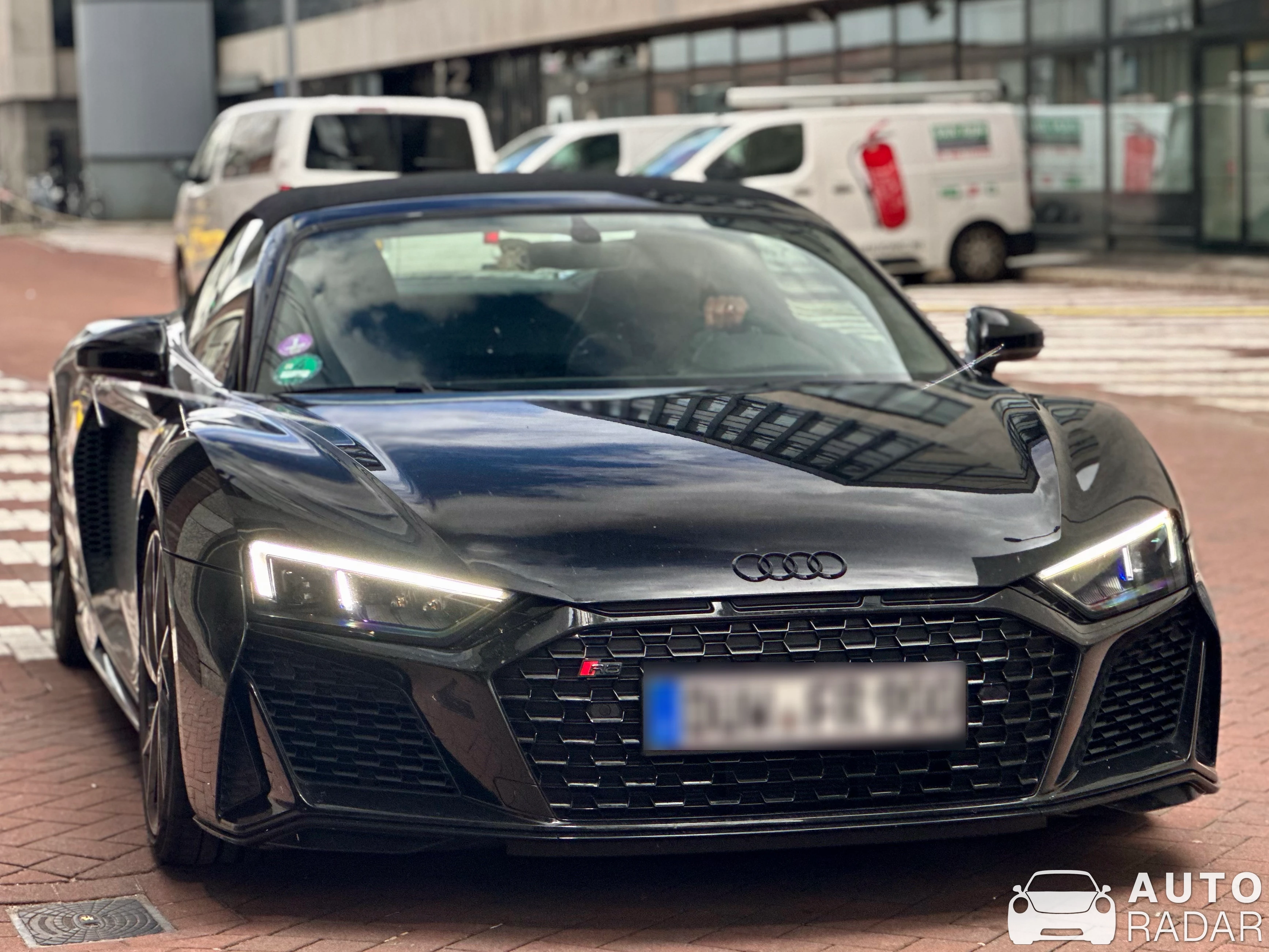 Audi R8 V10 Spyder 2019 spotted in Rotterdam, Netherlands