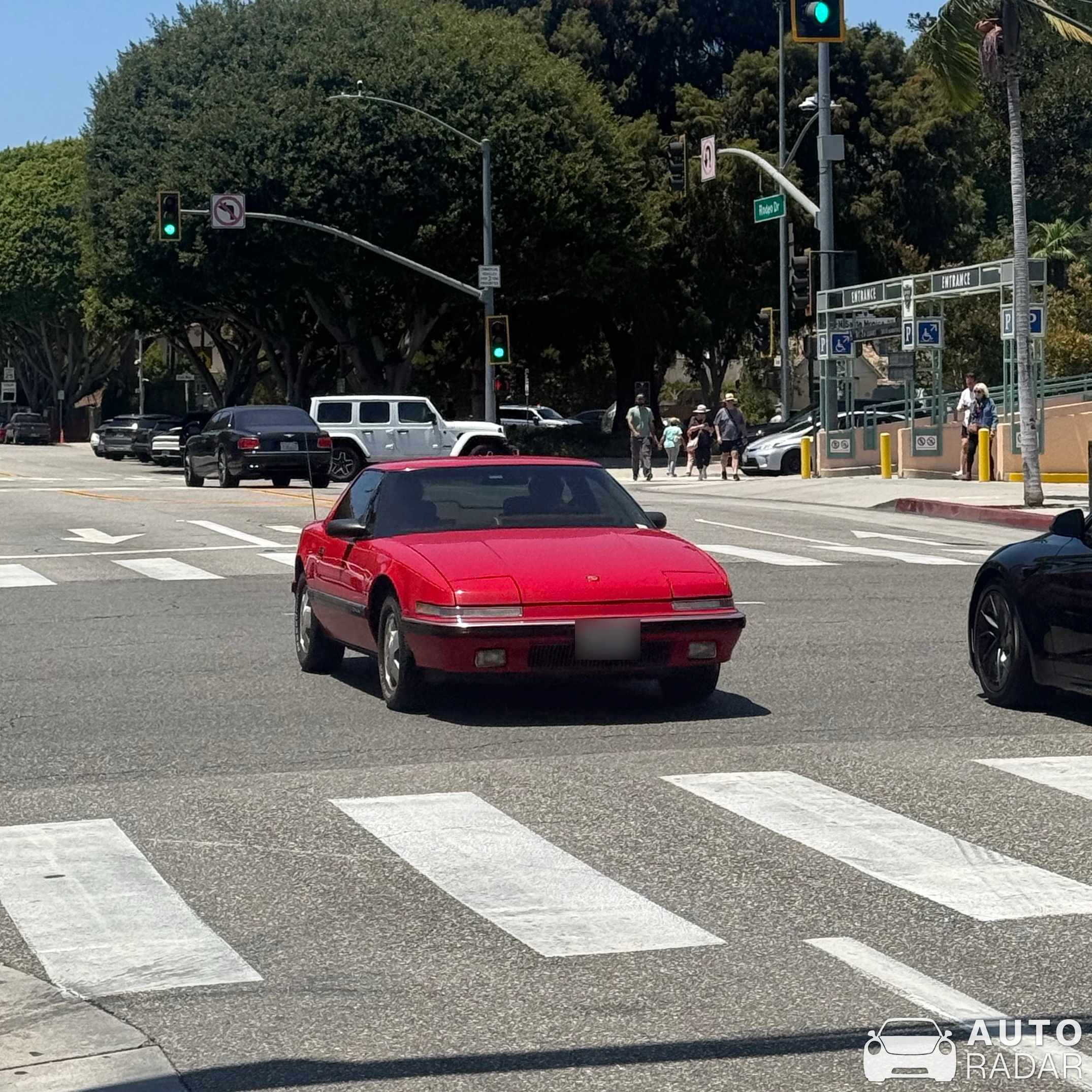 Buick Reatta spotted in Beverly Hills