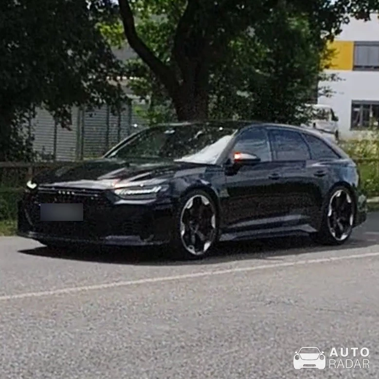Audi RS6 GT Avant C8 spotted in Weingarten