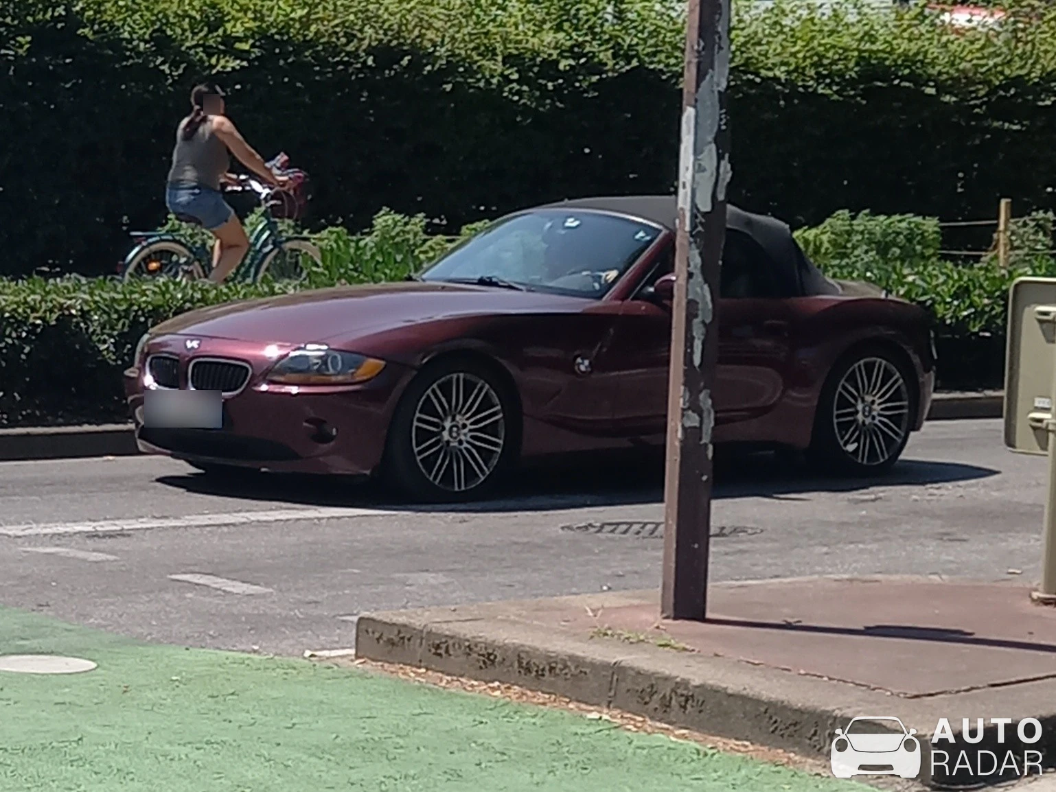BMW Z4 M Roadster spotted in Annecy