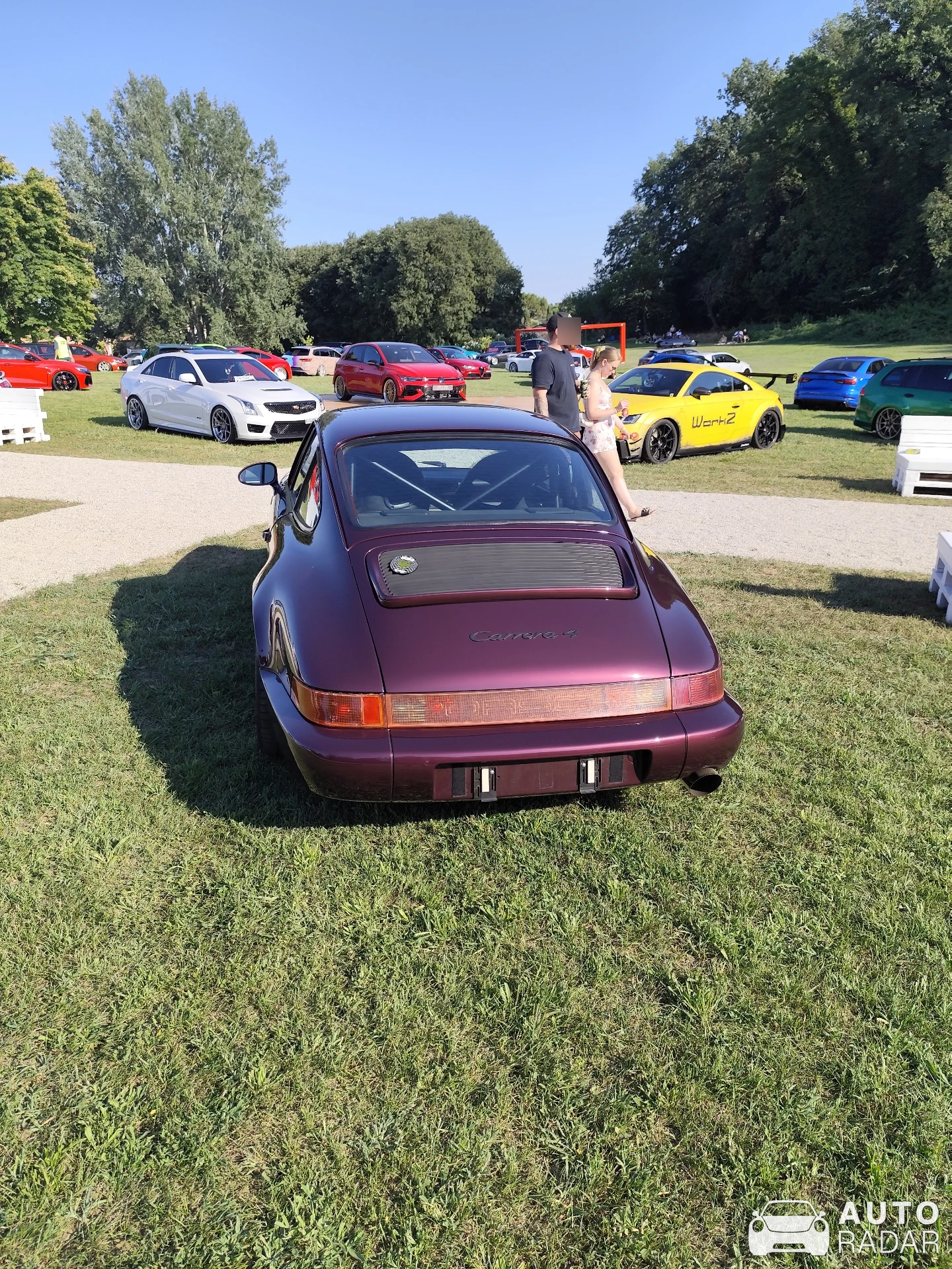 Porsche 964 Carrera 4 spotted in Monzambano