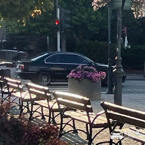 BMW 3 Series E30 spotted in Łódź