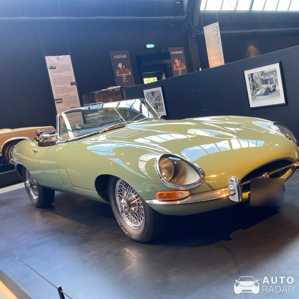 Jaguar E-Type Roadster spotted in Taastrup