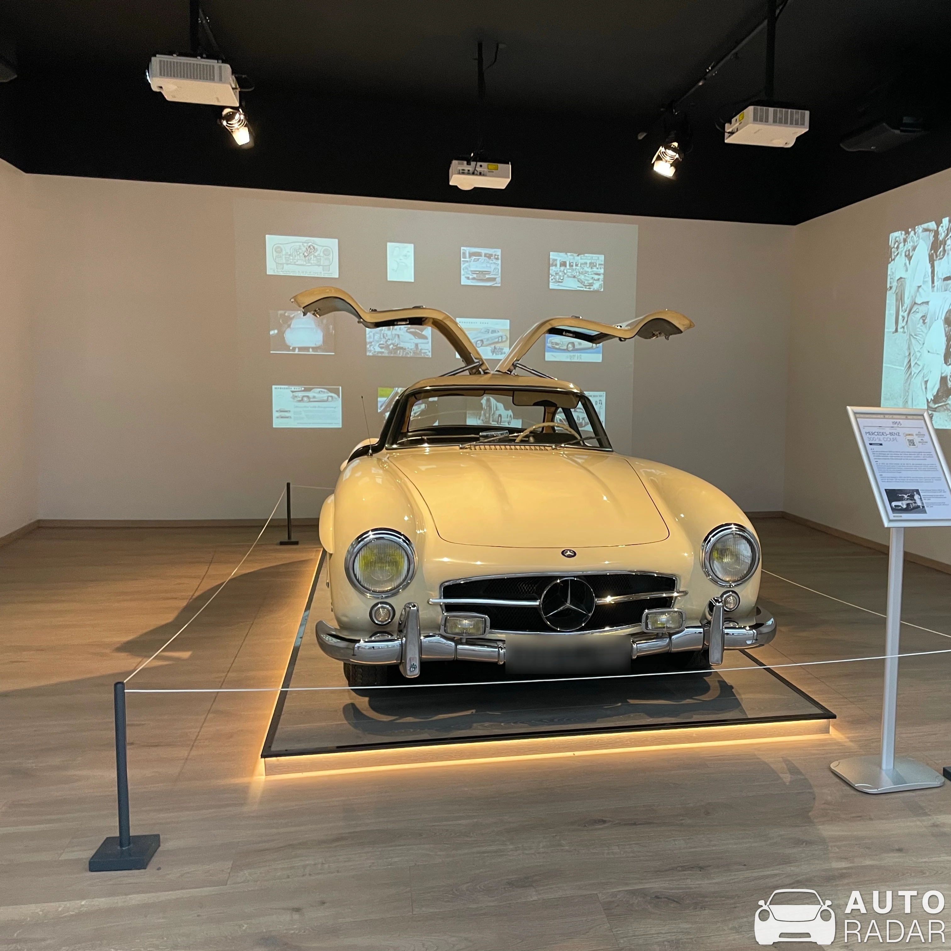 Mercedes-Benz 300SL Gullwing spotted in Mulhouse