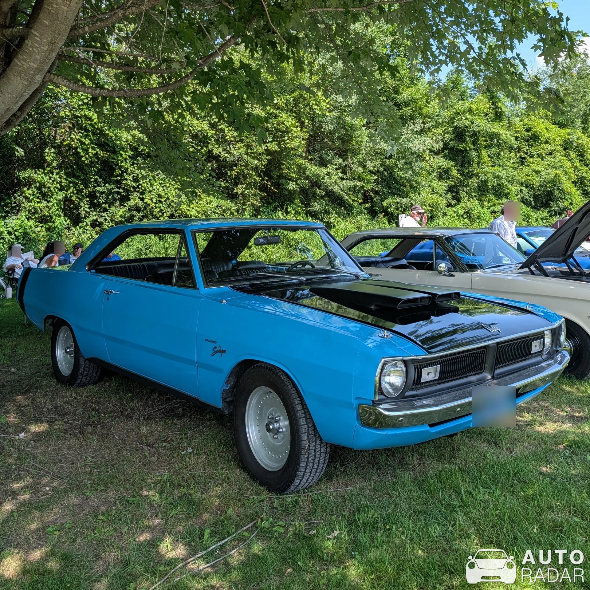Dodge Dart Swinger spotted in Merrickville