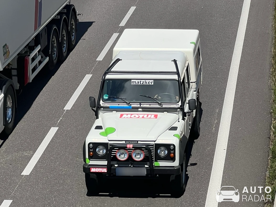 Ineos Grenadier spotted in Dommartin-lès-Toul