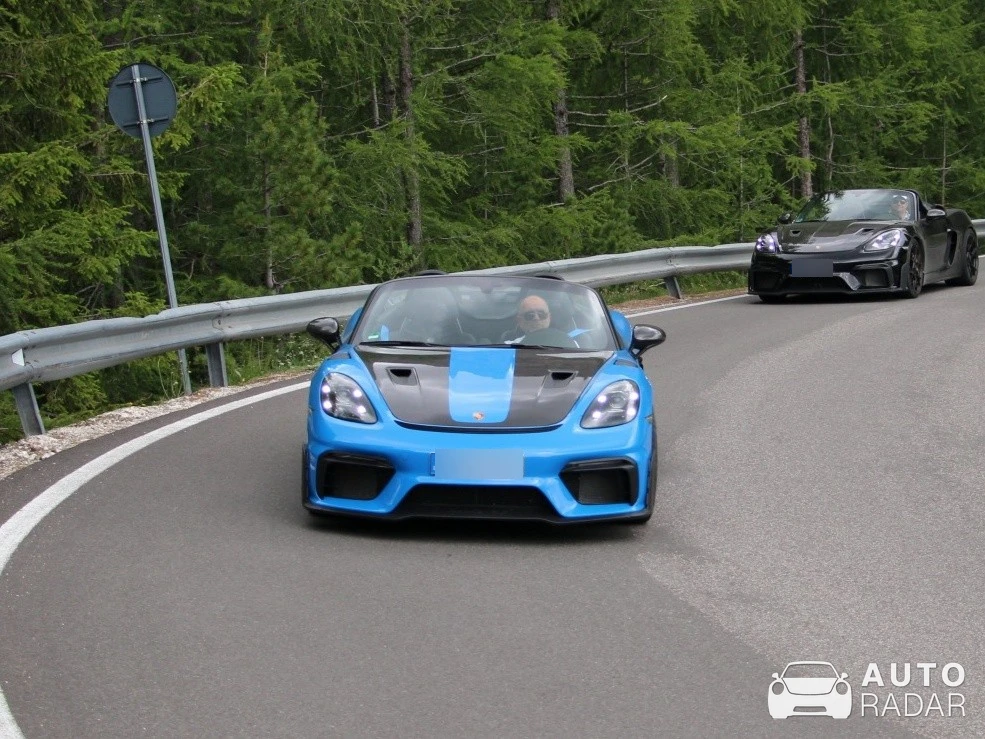 Porsche 718 Spyder RS spotted in Corvara in Badia