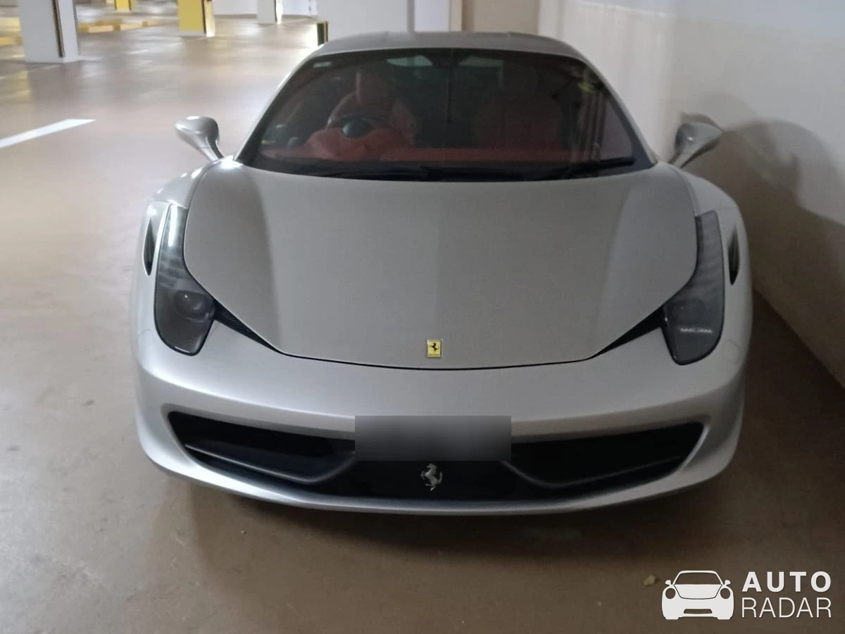 Ferrari 458 Italia spotted in Singapore