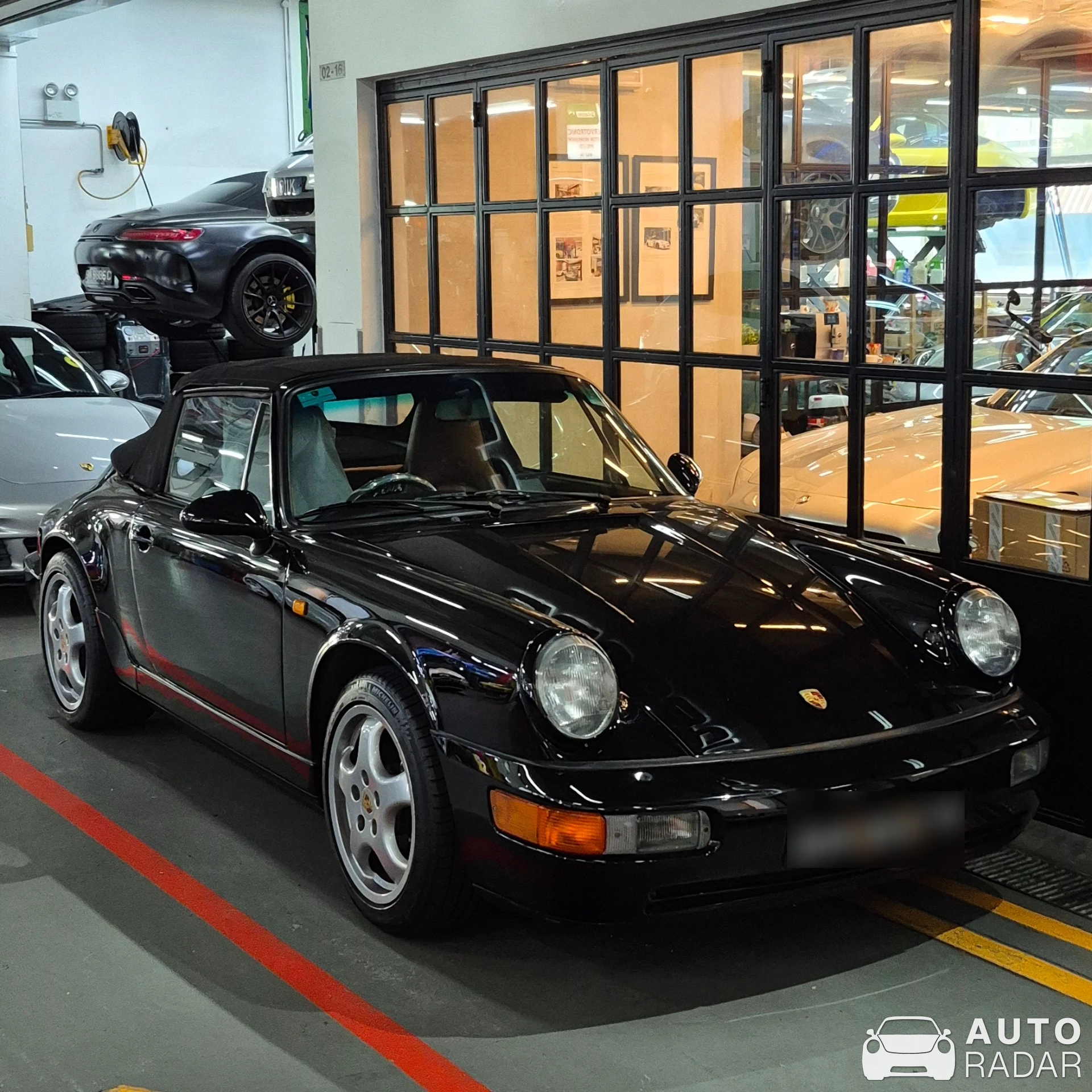Porsche 964 Carrera 4 Cabriolet spotted in Singapore