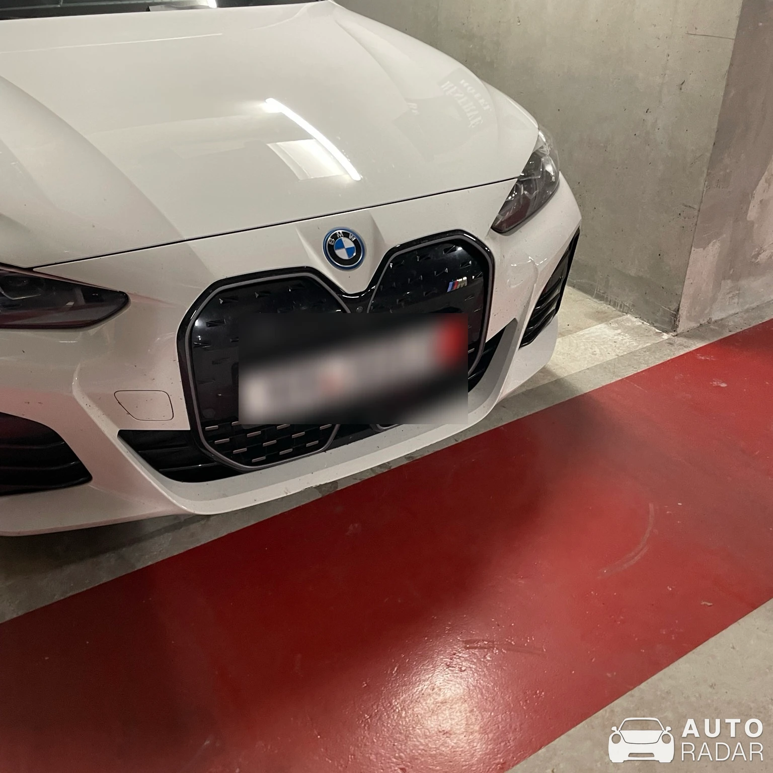 BMW i4 M50 2022 spotted in Villejuif