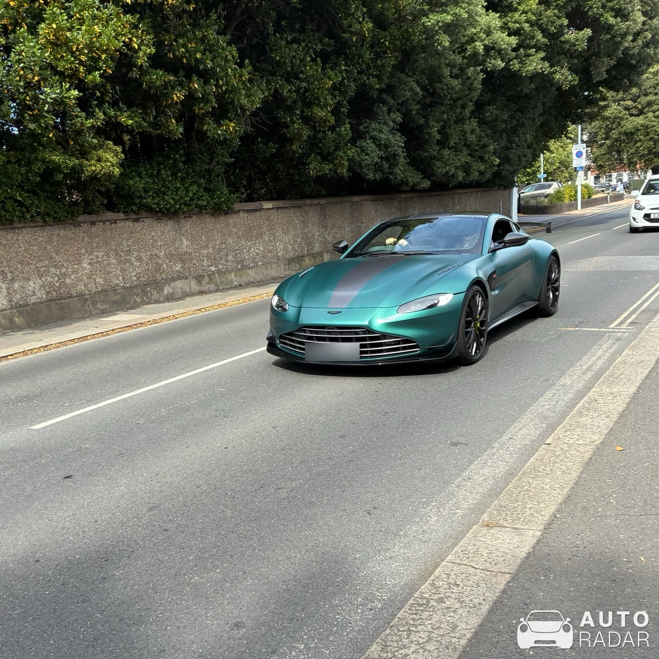Aston Martin V8 Vantage Formula 1 Edition spotted in Worthing