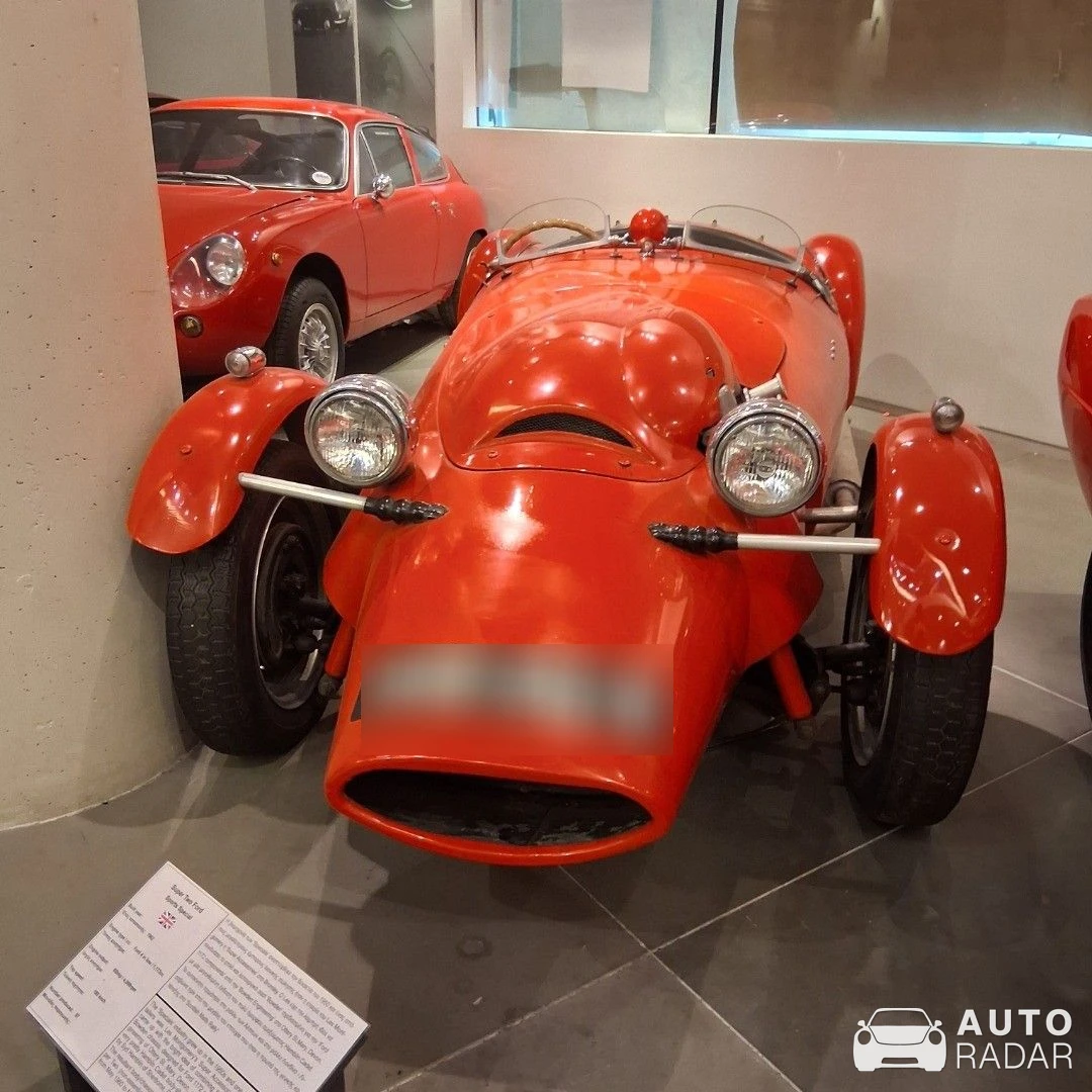 Super Accessories Two Ford Sports Special spotted in Athina