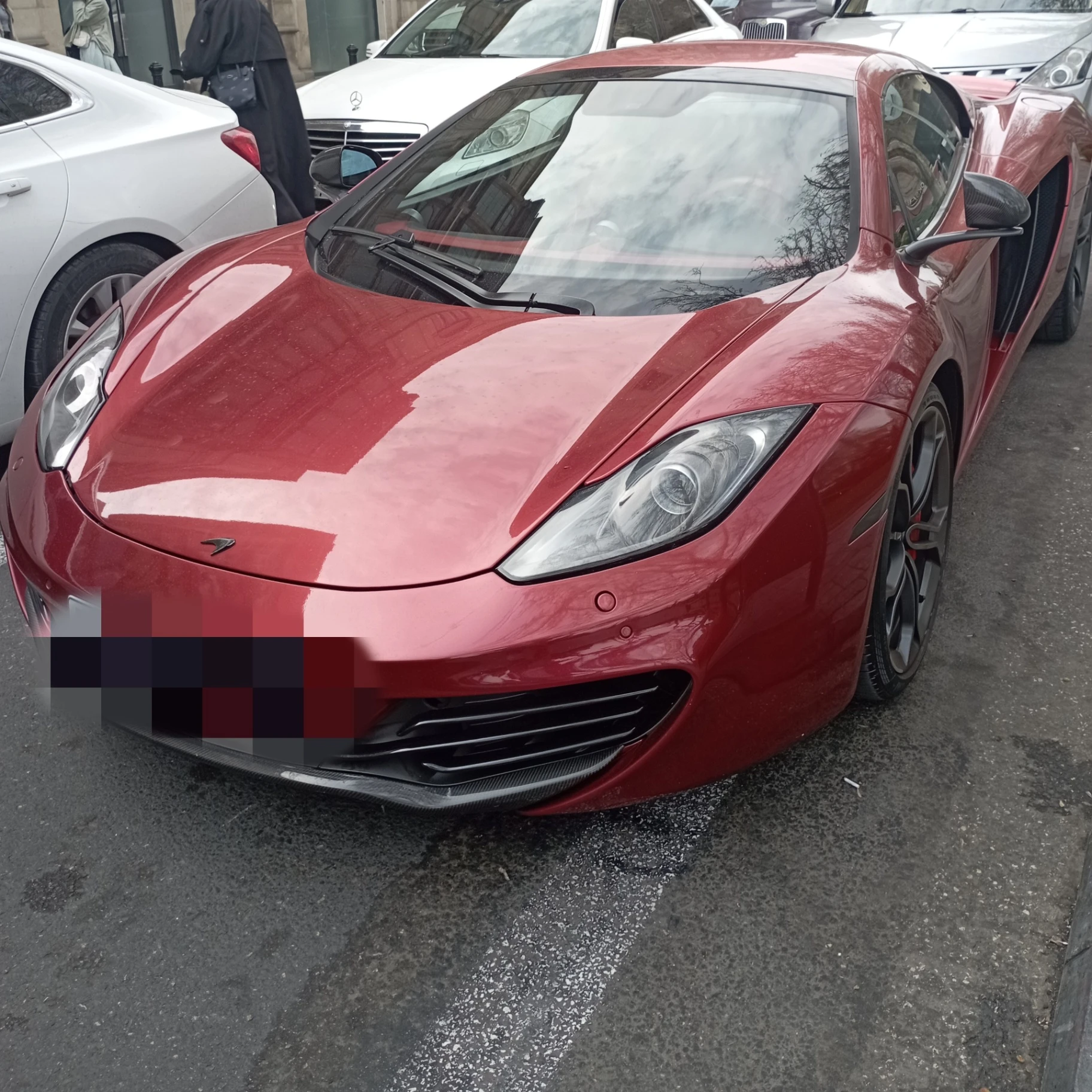 McLaren MP4-12C spotted in Baku, Azerbaijan