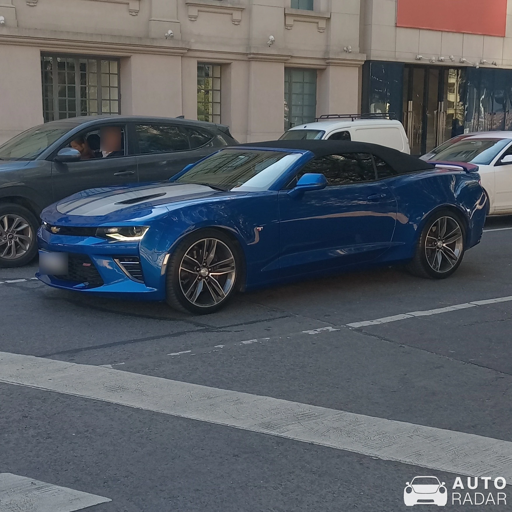 Chevrolet Camaro Convertible spotted in Buenos Aires, Argentina