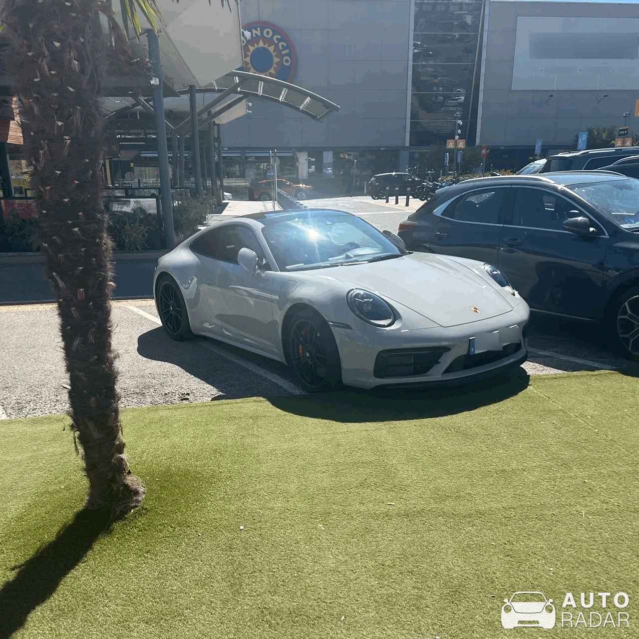 Porsche 992 Carrera 4S MkI spotted in Majadahonda, Spain