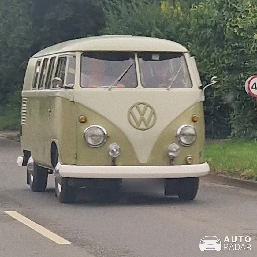 Volkswagen Beetle spotted in Fairford, United Kingdom