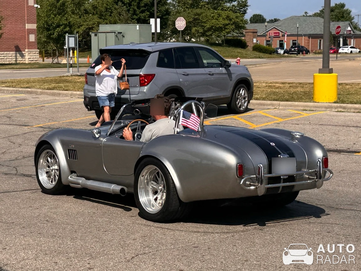 Shelby Cobra spotted in Sunbury